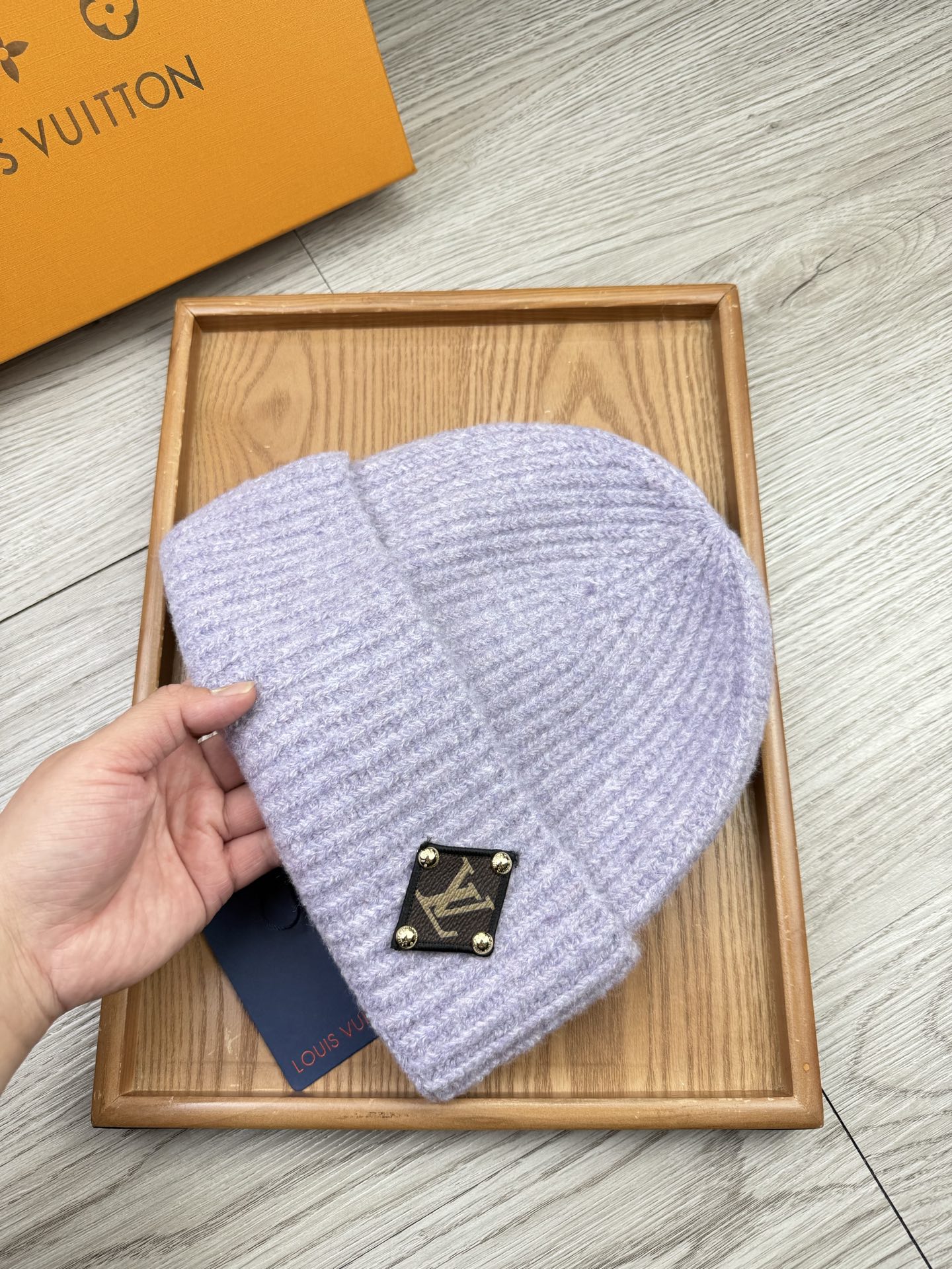 。L家。福利！【细毛线针织单帽】新款上架，特别实惠的一个系列帽子，面料：细毛线。密度紧致！毛线针织面料手