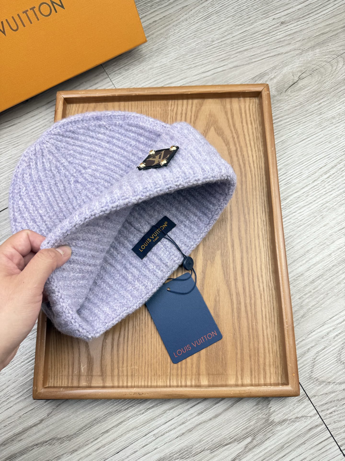 。L家。福利！【细毛线针织单帽】新款上架，特别实惠的一个系列帽子，面料：细毛线。密度紧致！毛线针织面料手