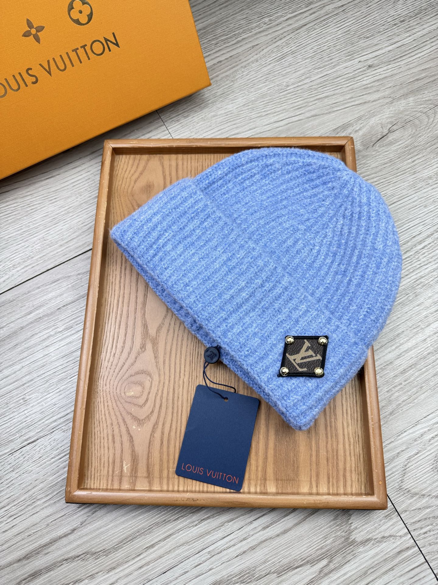 。L家。福利！【细毛线针织单帽】新款上架，特别实惠的一个系列帽子，面料：细毛线。密度紧致！毛线针织面料手