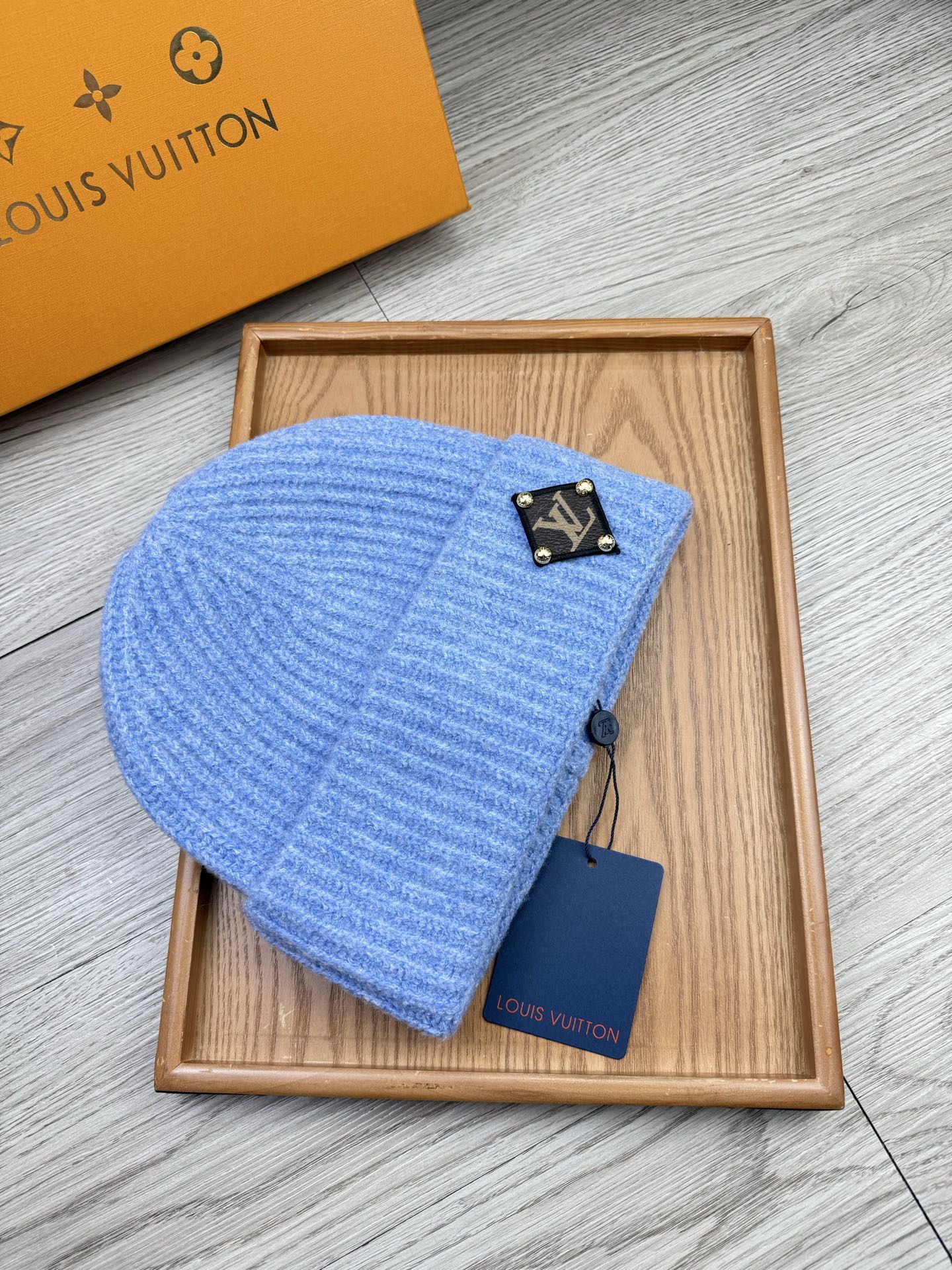 。L家。福利！【细毛线针织单帽】新款上架，特别实惠的一个系列帽子，面料：细毛线。密度紧致！毛线针织面料手