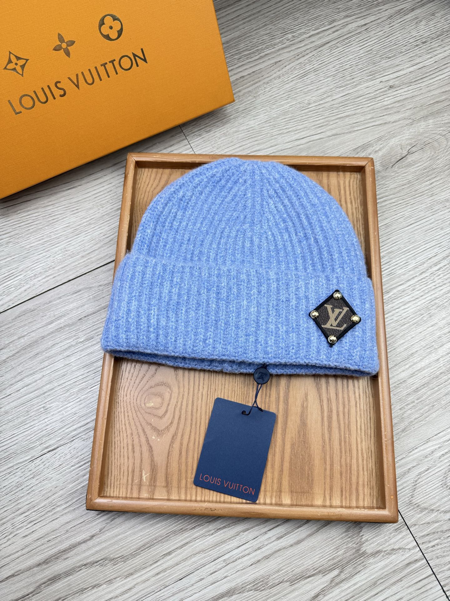 。L家。福利！【细毛线针织单帽】新款上架，特别实惠的一个系列帽子，面料：细毛线。密度紧致！毛线针织面料手