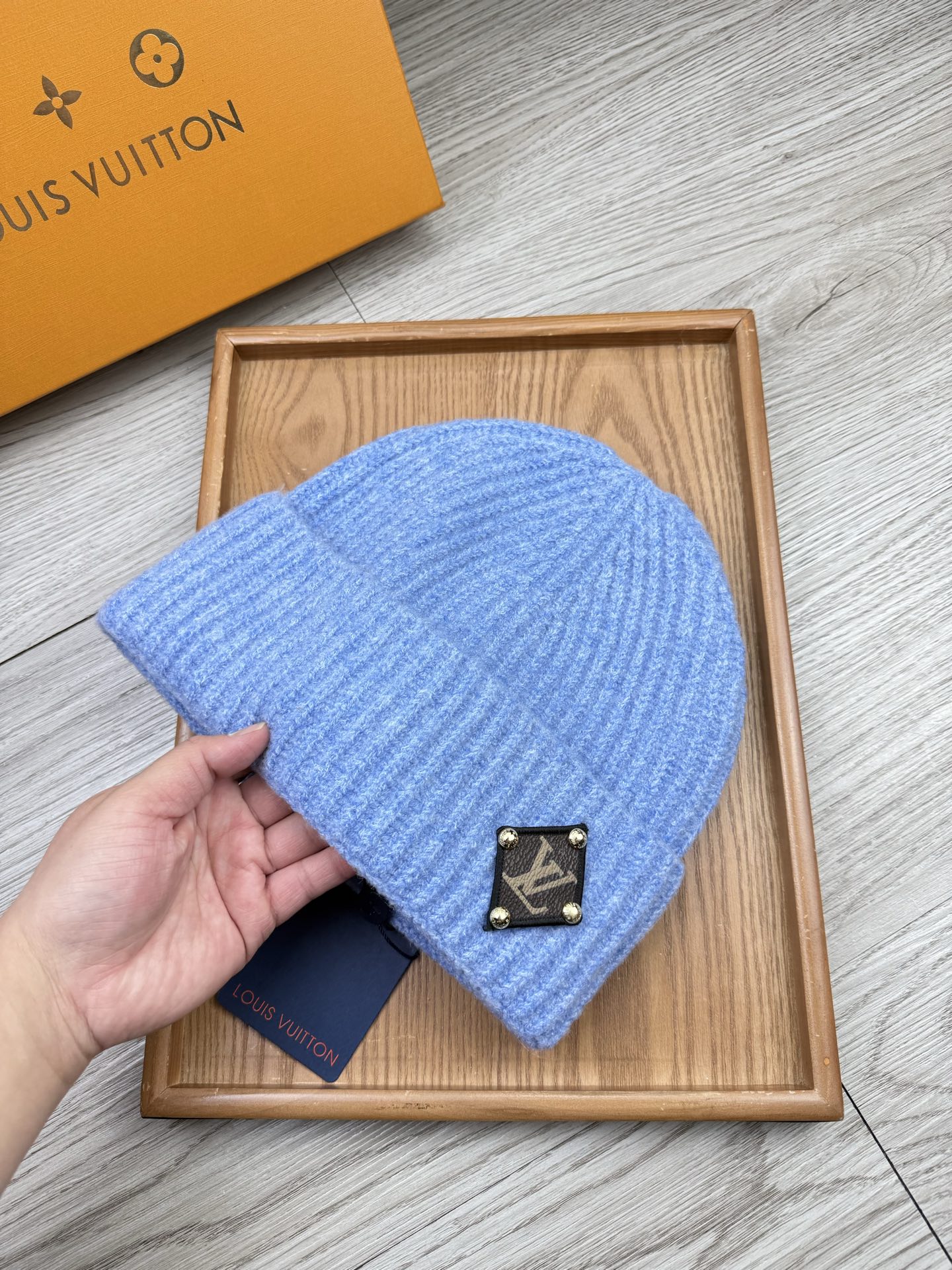 。L家。福利！【细毛线针织单帽】新款上架，特别实惠的一个系列帽子，面料：细毛线。密度紧致！毛线针织面料手