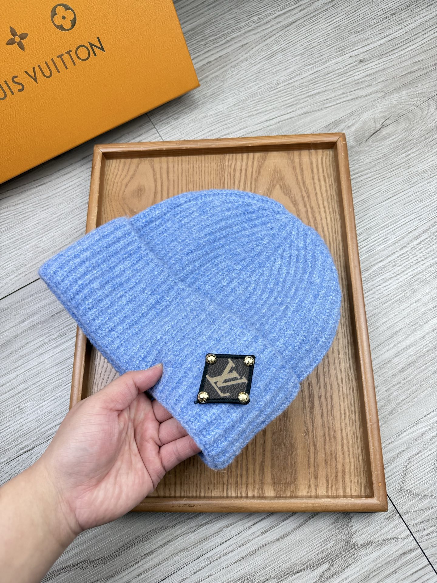 。L家。福利！【细毛线针织单帽】新款上架，特别实惠的一个系列帽子，面料：细毛线。密度紧致！毛线针织面料手