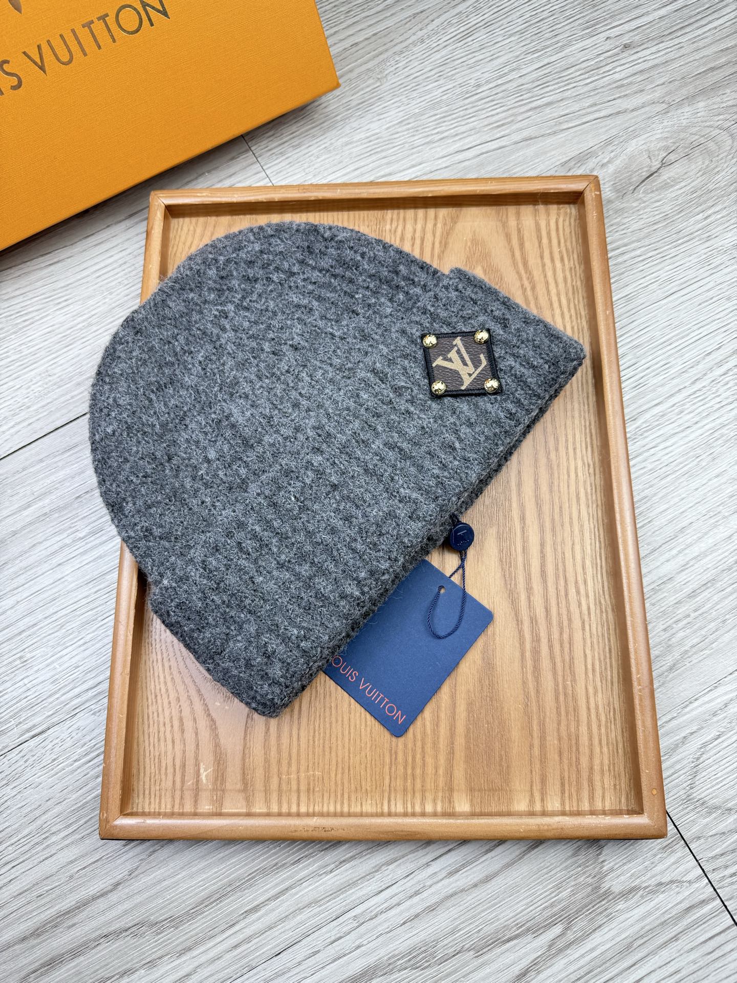 。L家。福利！【细毛线针织单帽】新款上架，特别实惠的一个系列帽子，面料：细毛线。密度紧致！毛线针织面料手