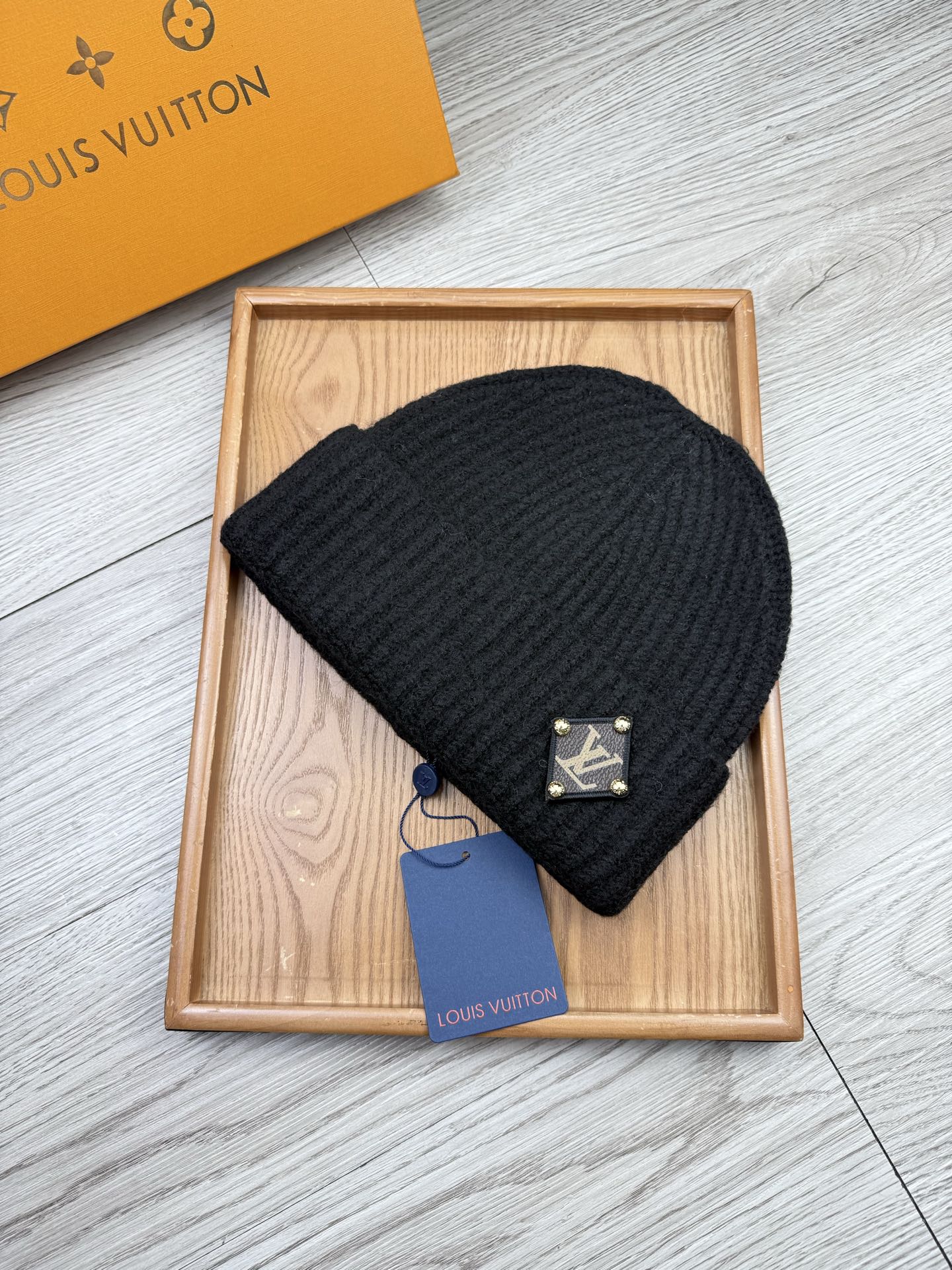 。L家。福利！【细毛线针织单帽】新款上架，特别实惠的一个系列帽子，面料：细毛线。密度紧致！毛线针织面料手