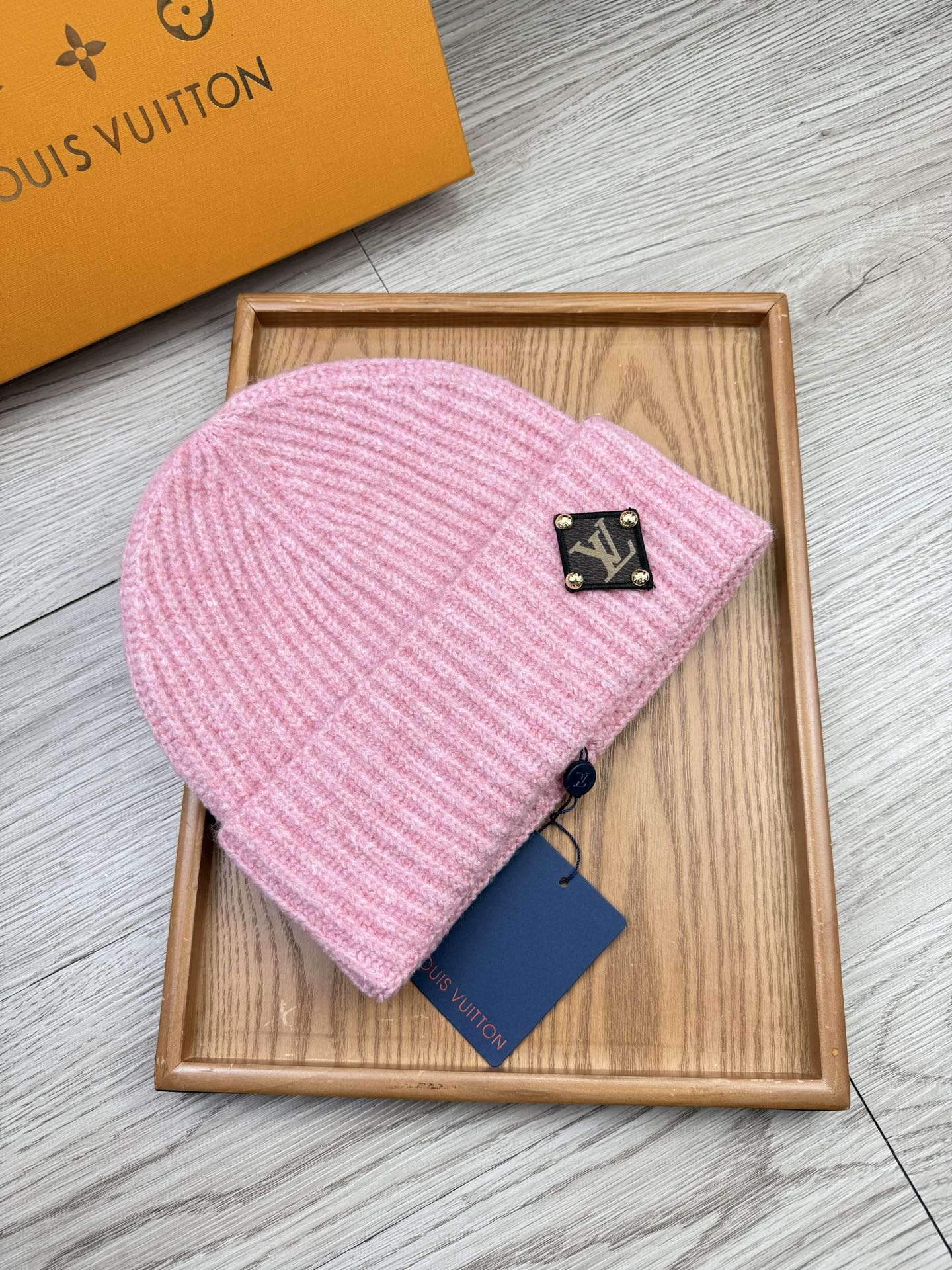 。L家。福利！【细毛线针织单帽】新款上架，特别实惠的一个系列帽子，面料：细毛线。密度紧致！毛线针织面料手