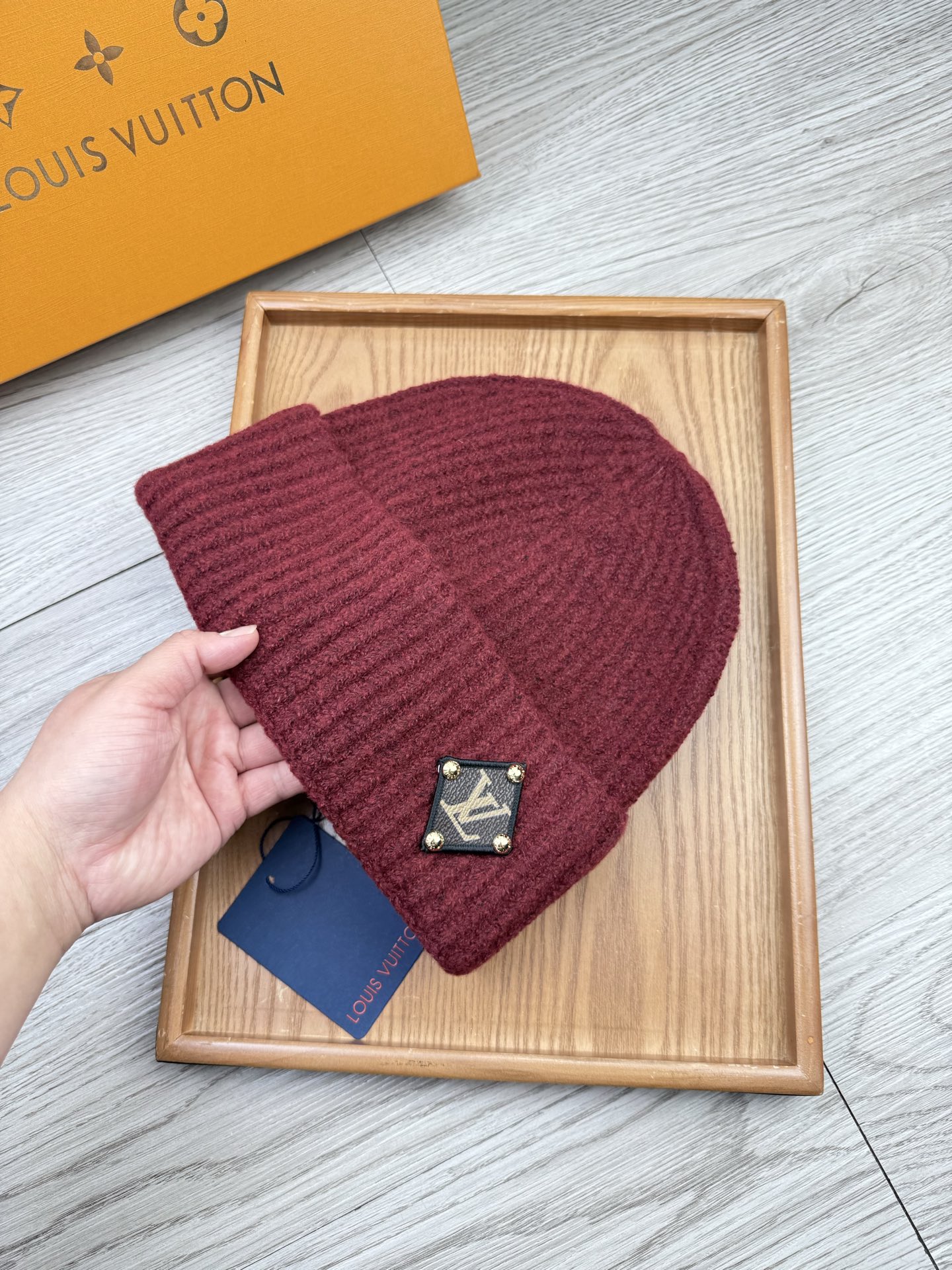 。L家。福利！【细毛线针织单帽】新款上架，特别实惠的一个系列帽子，面料：细毛线。密度紧致！毛线针织面料手