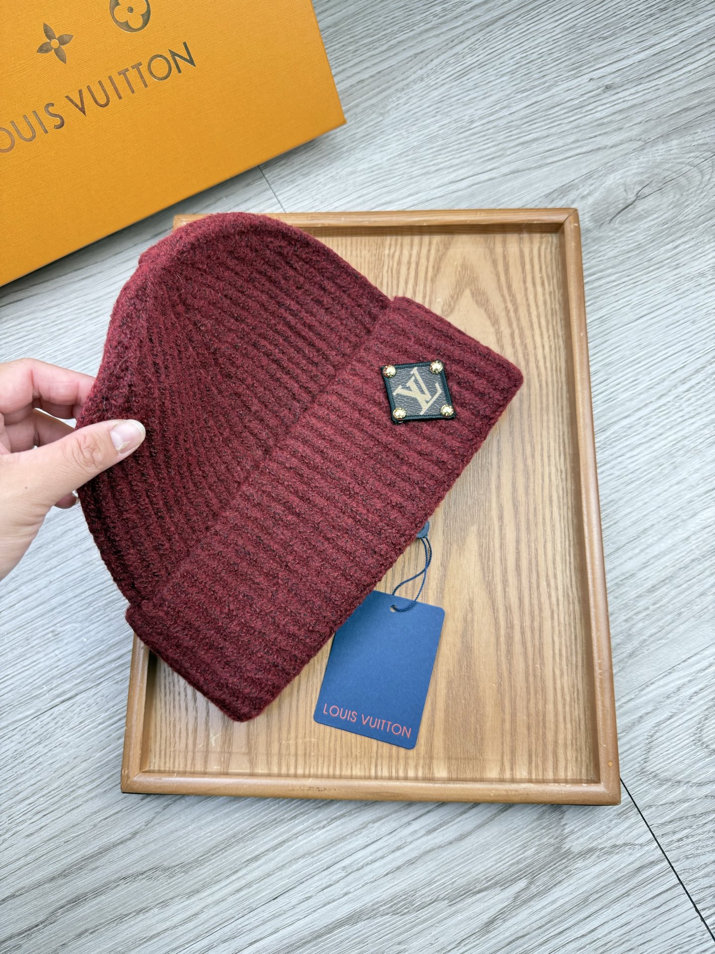 。L家。福利！【细毛线针织单帽】新款上架，特别实惠的一个系列帽子，面料：细毛线。密度紧致！毛线针织面料手