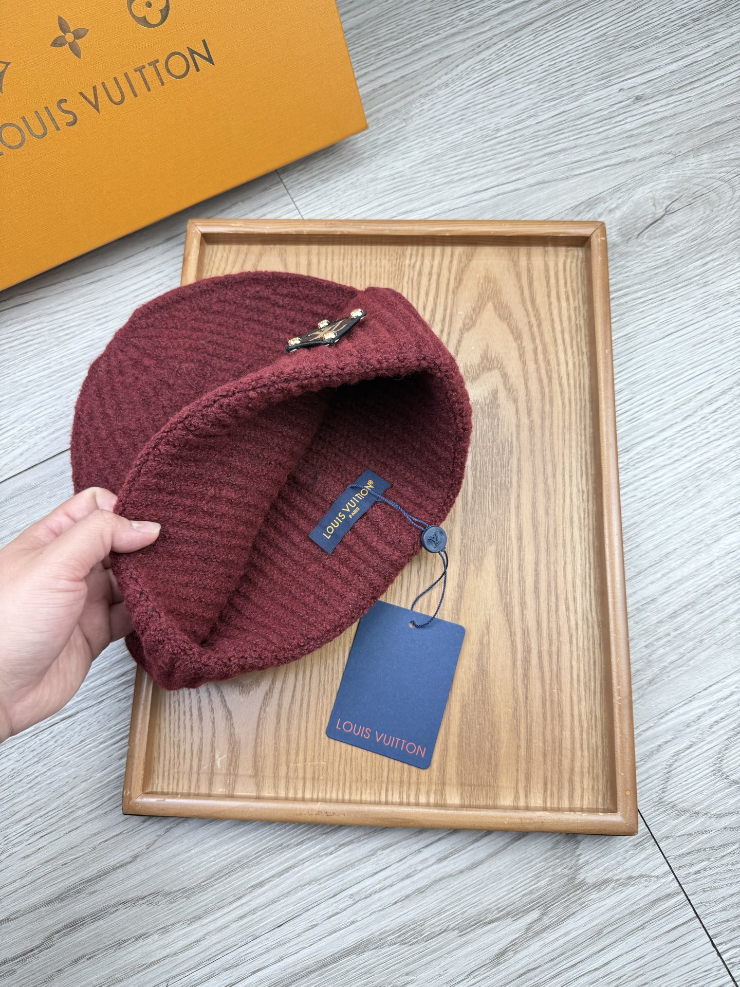 。L家。福利！【细毛线针织单帽】新款上架，特别实惠的一个系列帽子，面料：细毛线。密度紧致！毛线针织面料手