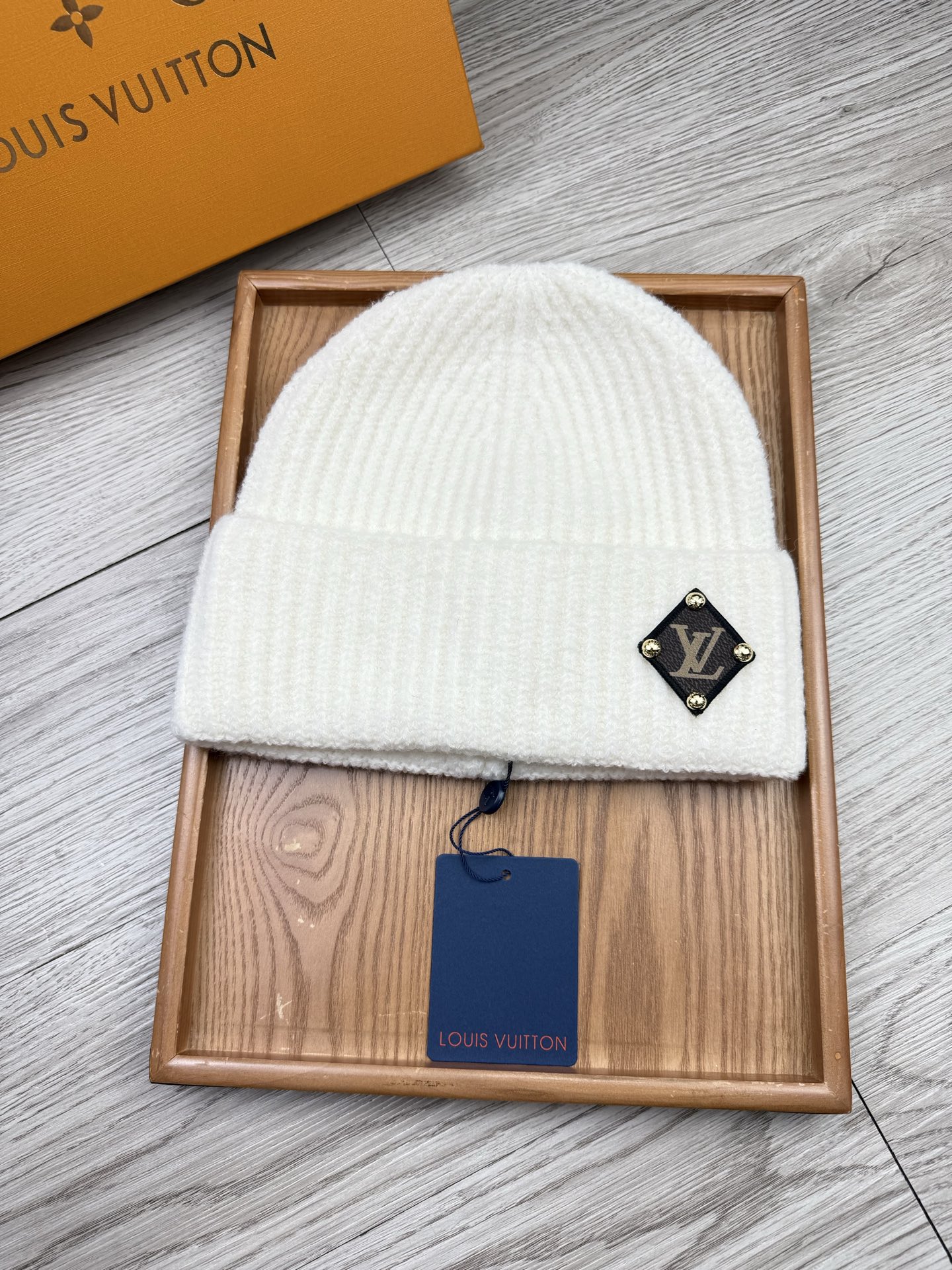 。L家。福利！【细毛线针织单帽】新款上架，特别实惠的一个系列帽子，面料：细毛线。密度紧致！毛线针织面料手