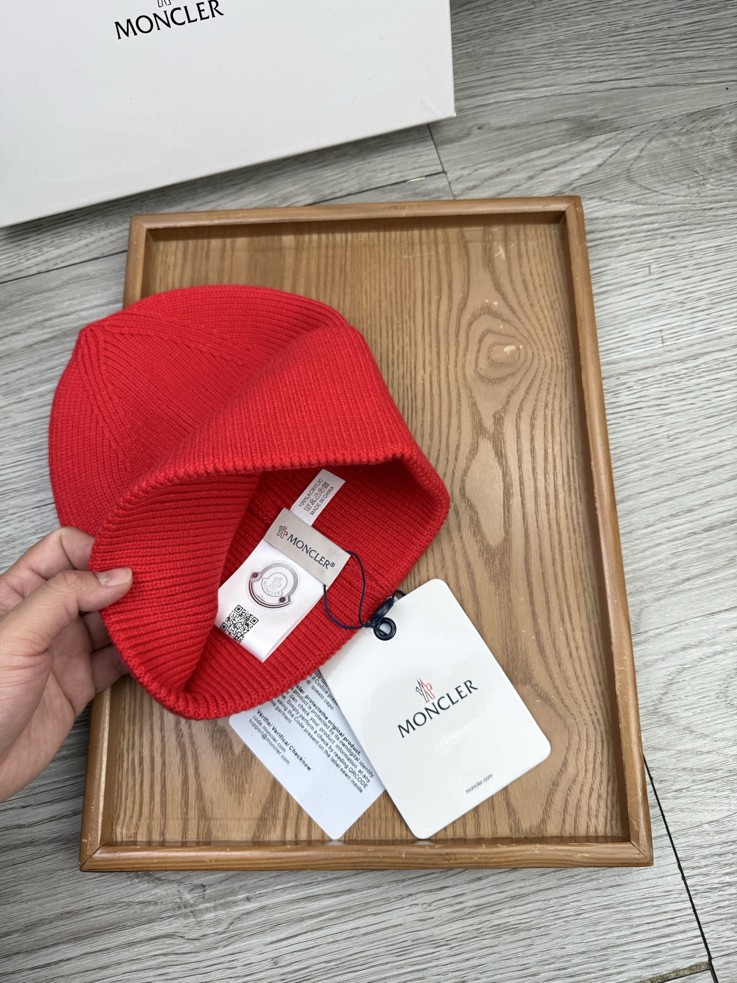 。蒙口。福利！【细毛线针织单帽】新款上架，特别实惠的一个系列帽子，面料：细毛线。密度紧致！毛线针织面料手