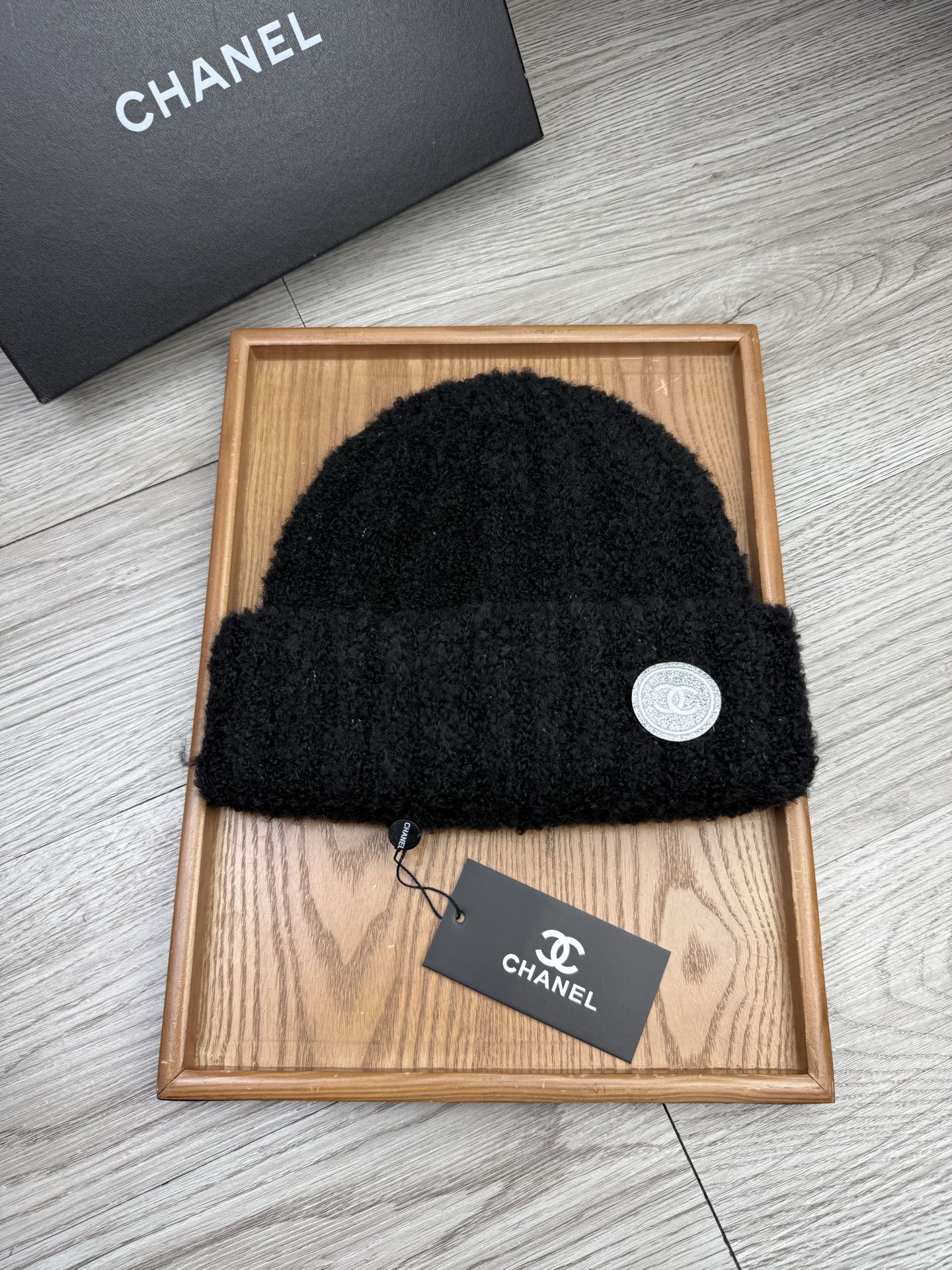 。C家。福利！【细毛线针织单帽】新款上架，特别实惠的一个系列帽子，面料：细毛线。密度紧致！毛线针织面料手