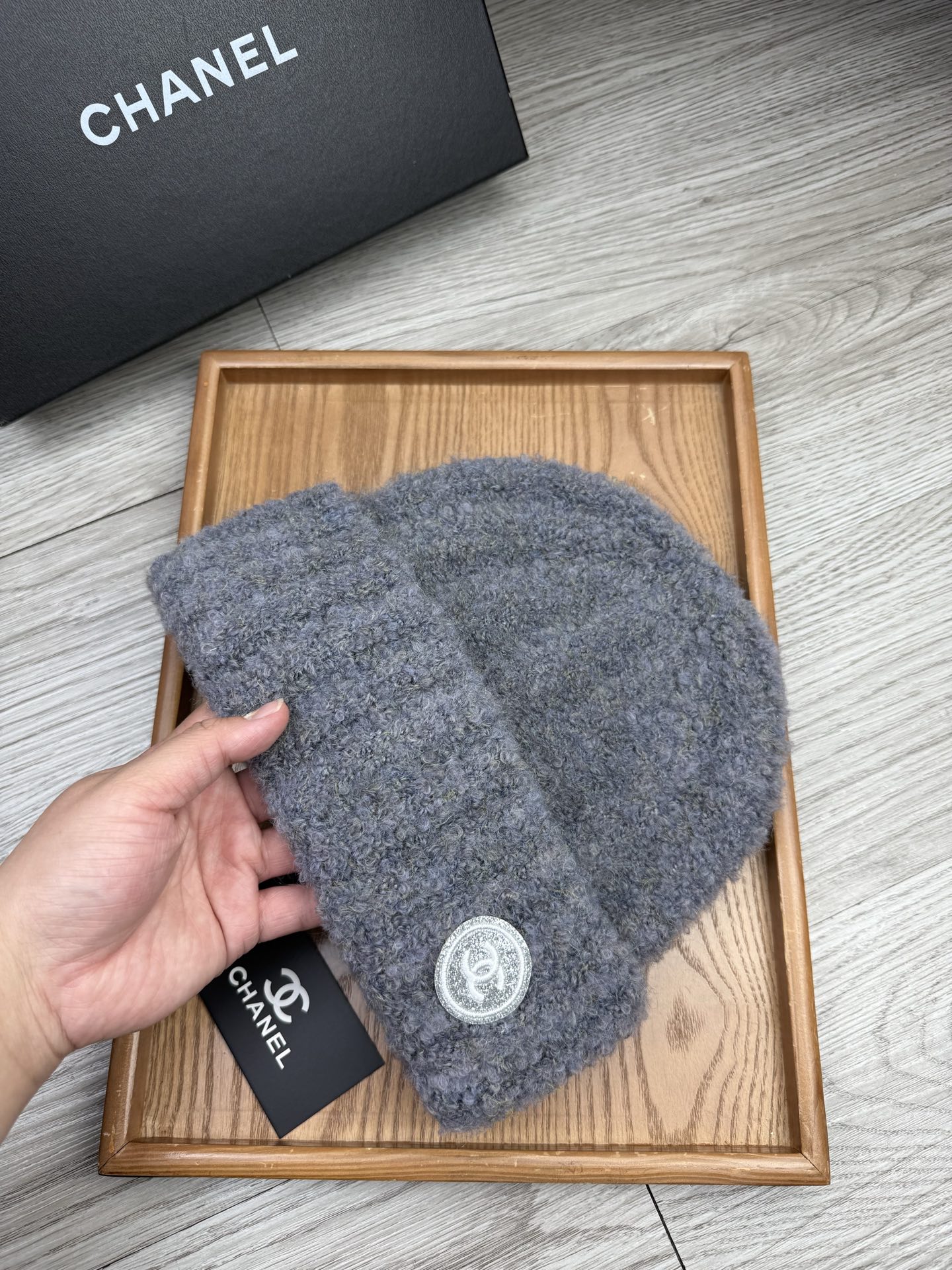 。C家。福利！【细毛线针织单帽】新款上架，特别实惠的一个系列帽子，面料：细毛线。密度紧致！毛线针织面料手