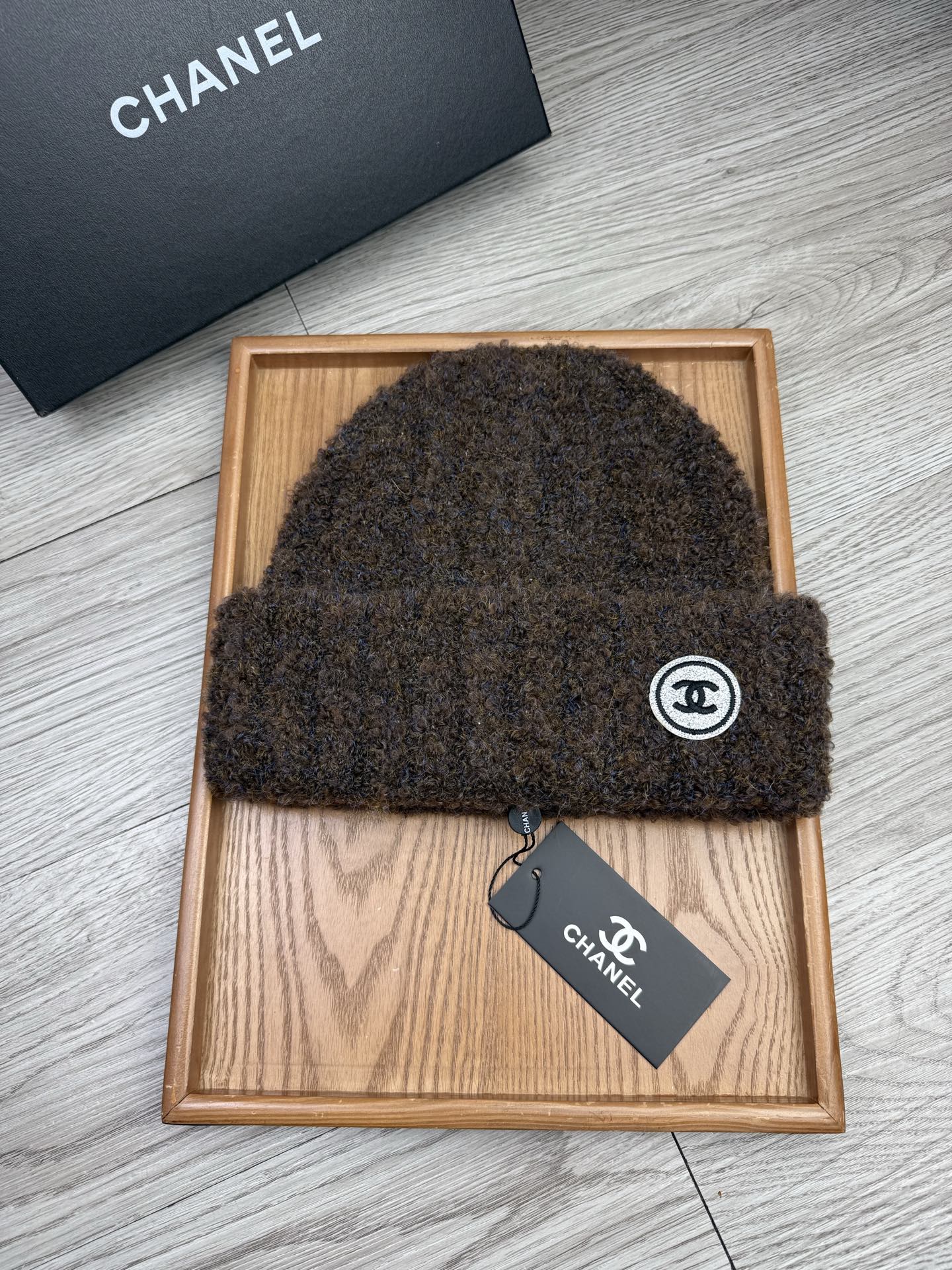 。C家。福利！【细毛线针织单帽】新款上架，特别实惠的一个系列帽子，面料：细毛线。密度紧致！毛线针织面料手