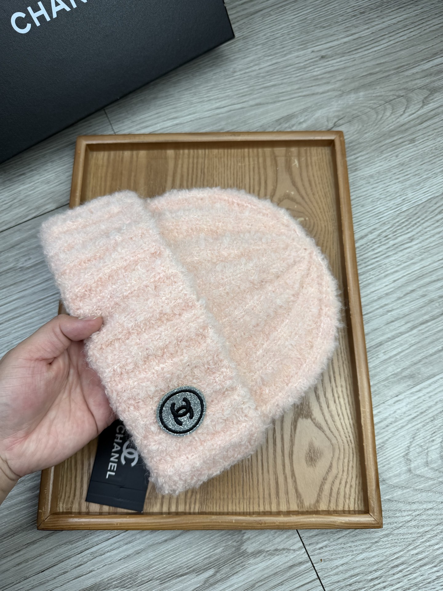 。C家。福利！【细毛线针织单帽】新款上架，特别实惠的一个系列帽子，面料：细毛线。密度紧致！毛线针织面料手