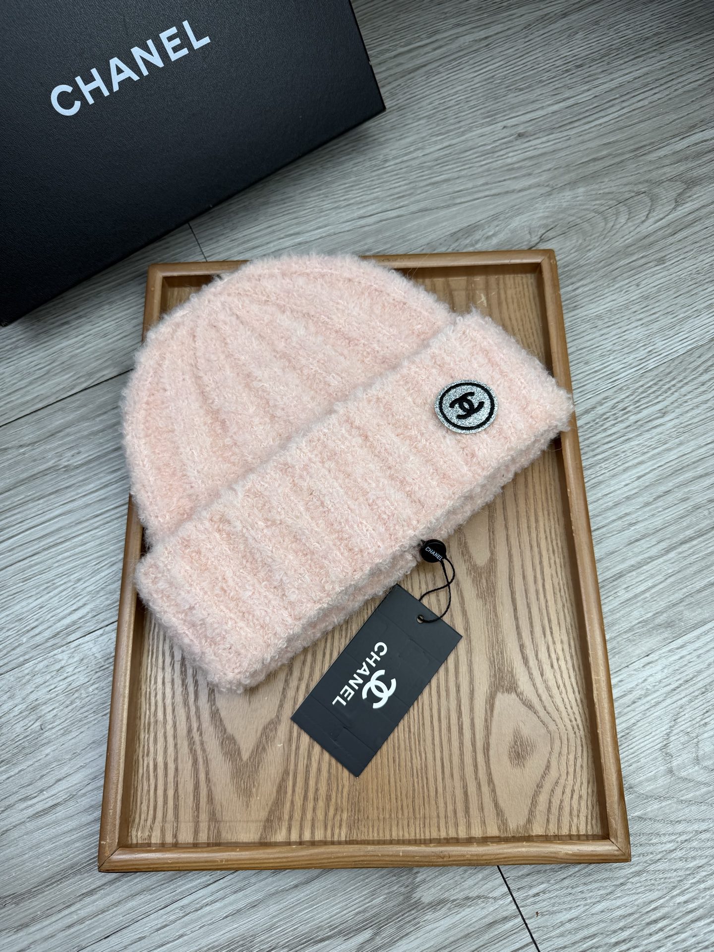 。C家。福利！【细毛线针织单帽】新款上架，特别实惠的一个系列帽子，面料：细毛线。密度紧致！毛线针织面料手