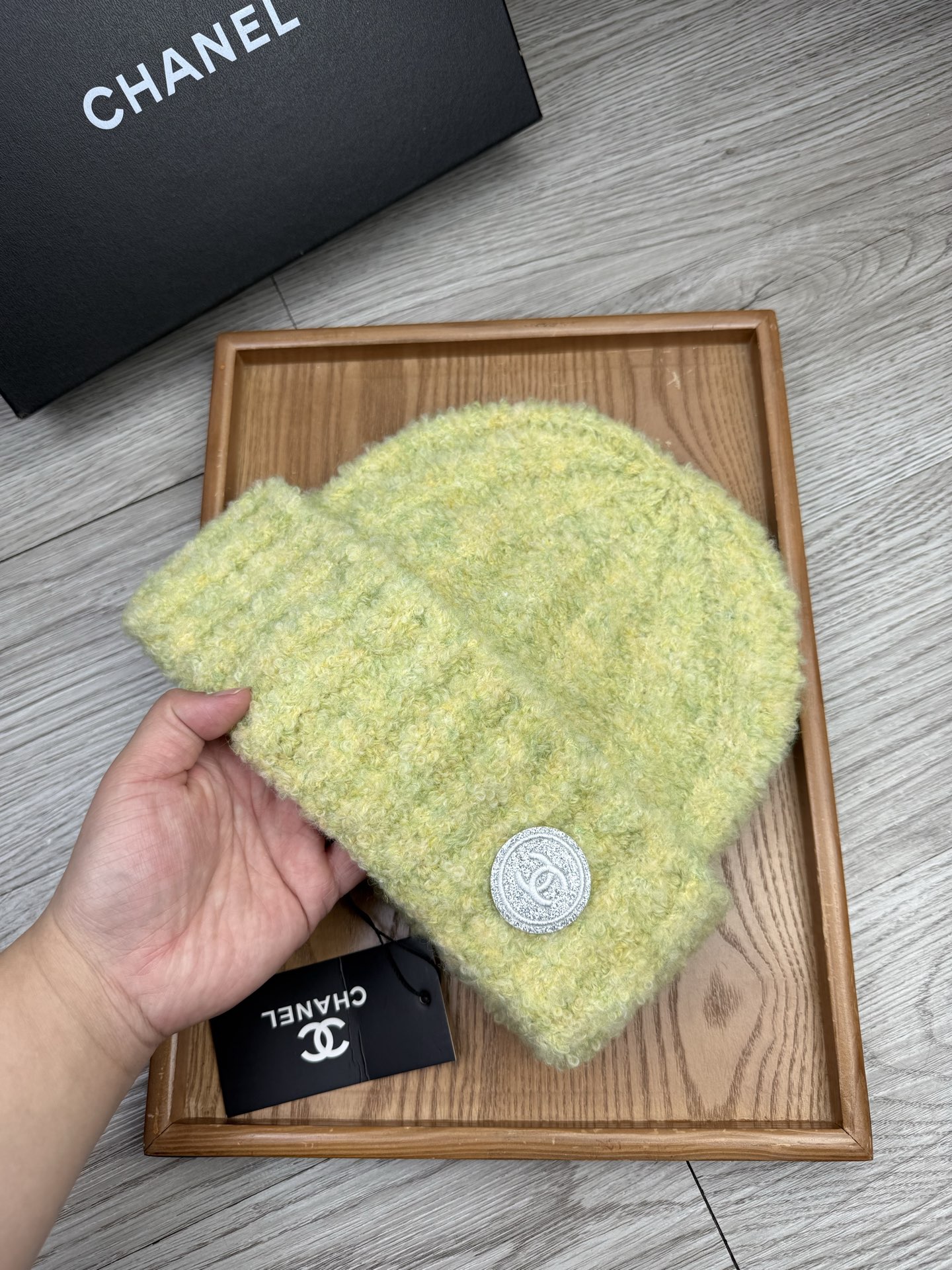 。C家。福利！【细毛线针织单帽】新款上架，特别实惠的一个系列帽子，面料：细毛线。密度紧致！毛线针织面料手