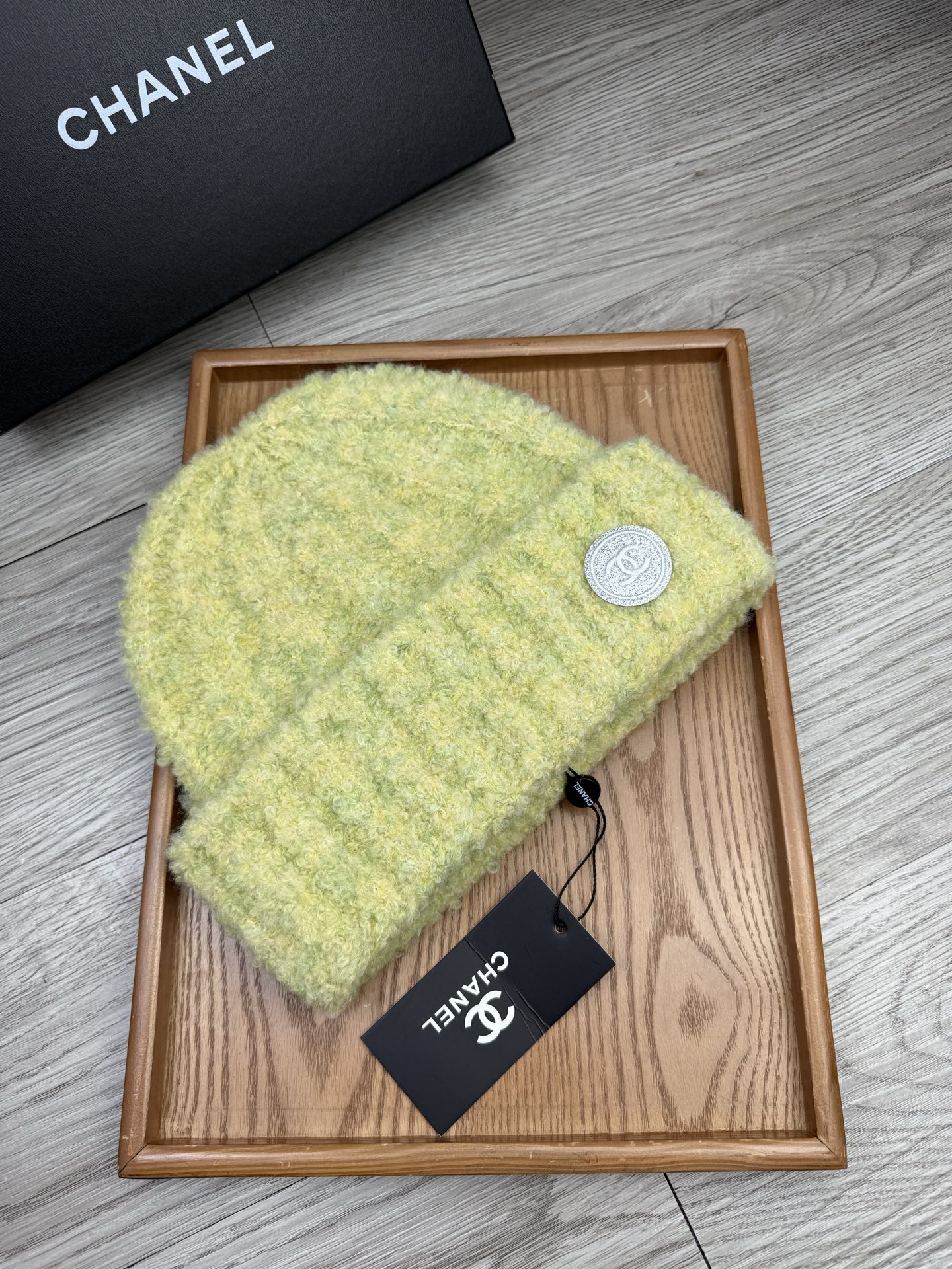 。C家。福利！【细毛线针织单帽】新款上架，特别实惠的一个系列帽子，面料：细毛线。密度紧致！毛线针织面料手