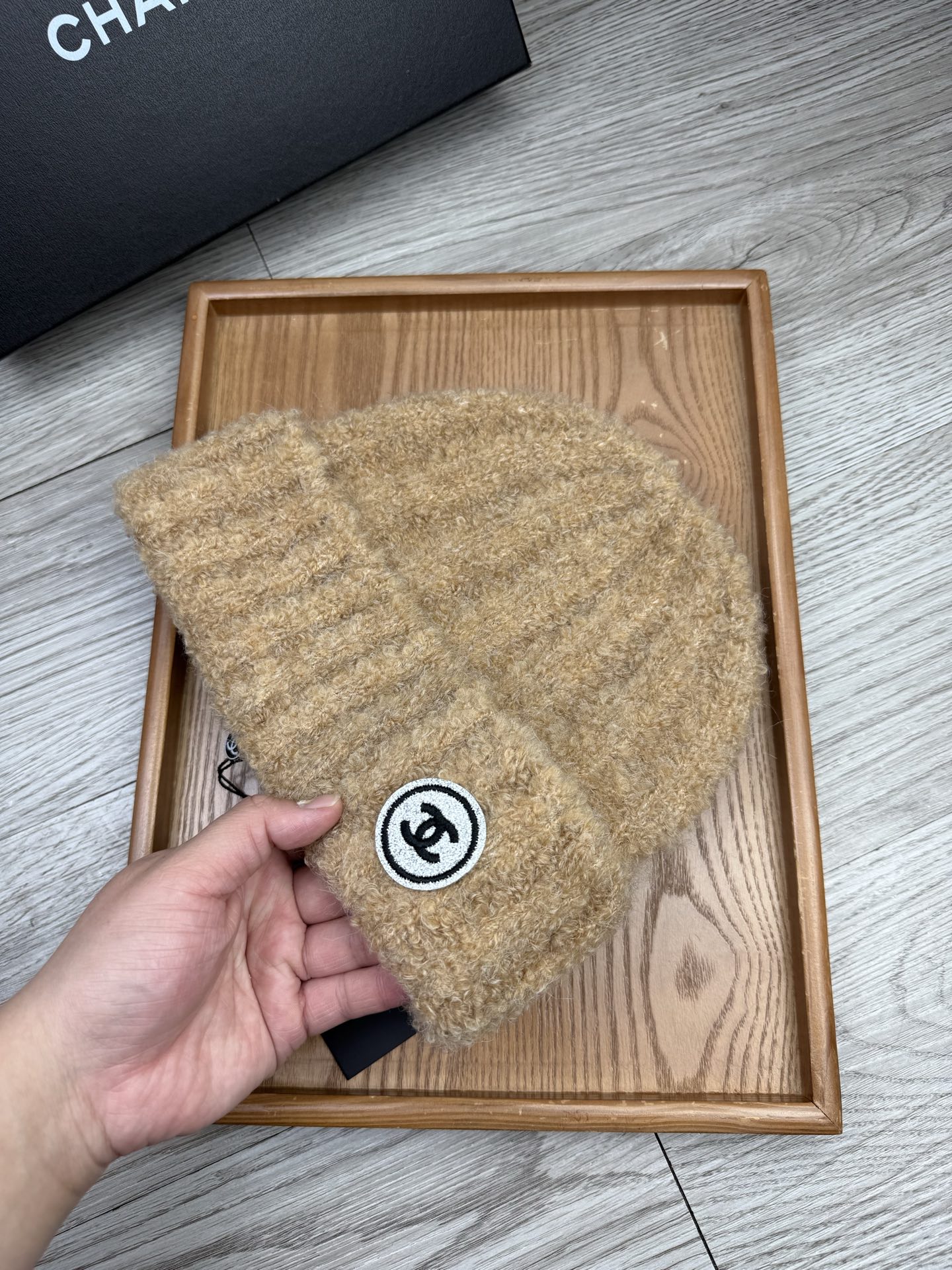 。C家。福利！【细毛线针织单帽】新款上架，特别实惠的一个系列帽子，面料：细毛线。密度紧致！毛线针织面料手