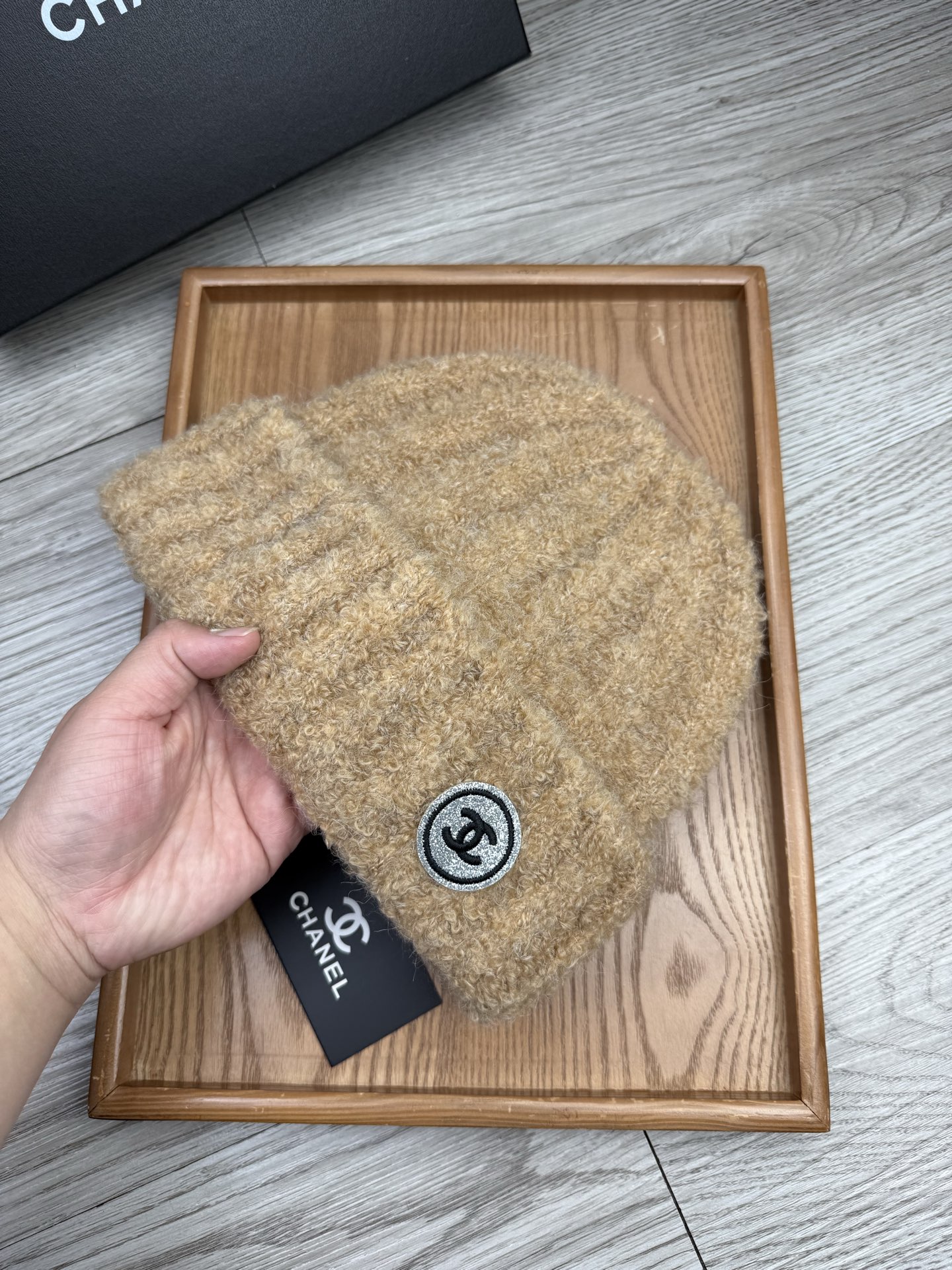 。C家。福利！【细毛线针织单帽】新款上架，特别实惠的一个系列帽子，面料：细毛线。密度紧致！毛线针织面料手