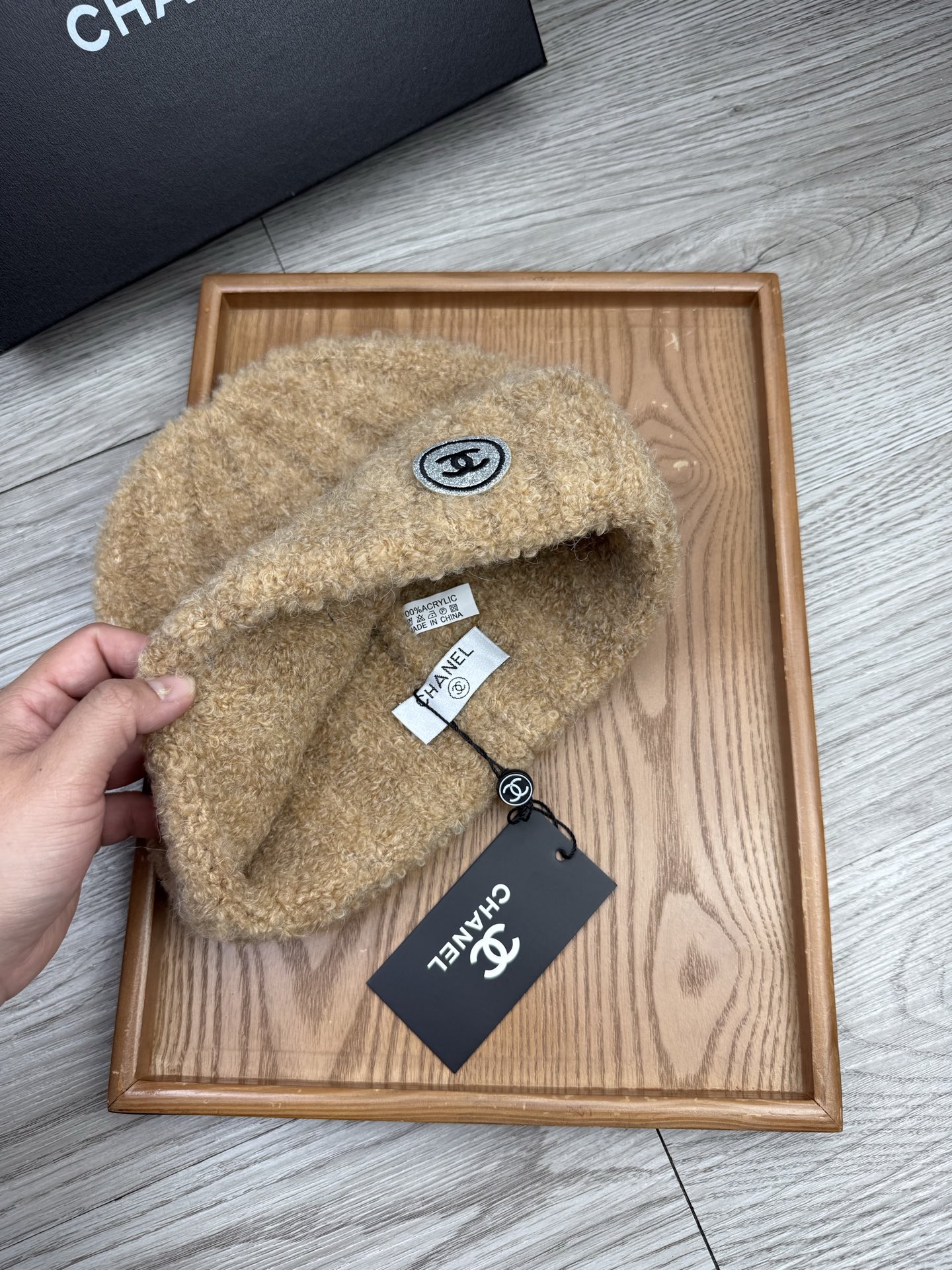 。C家。福利！【细毛线针织单帽】新款上架，特别实惠的一个系列帽子，面料：细毛线。密度紧致！毛线针织面料手