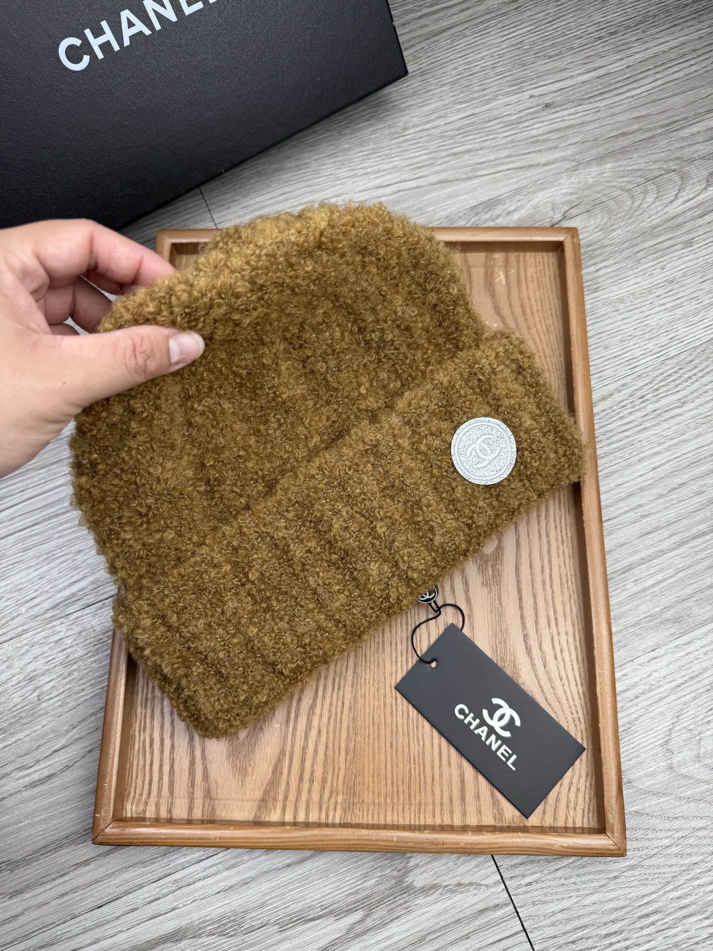 。C家。福利！【细毛线针织单帽】新款上架，特别实惠的一个系列帽子，面料：细毛线。密度紧致！毛线针织面料手