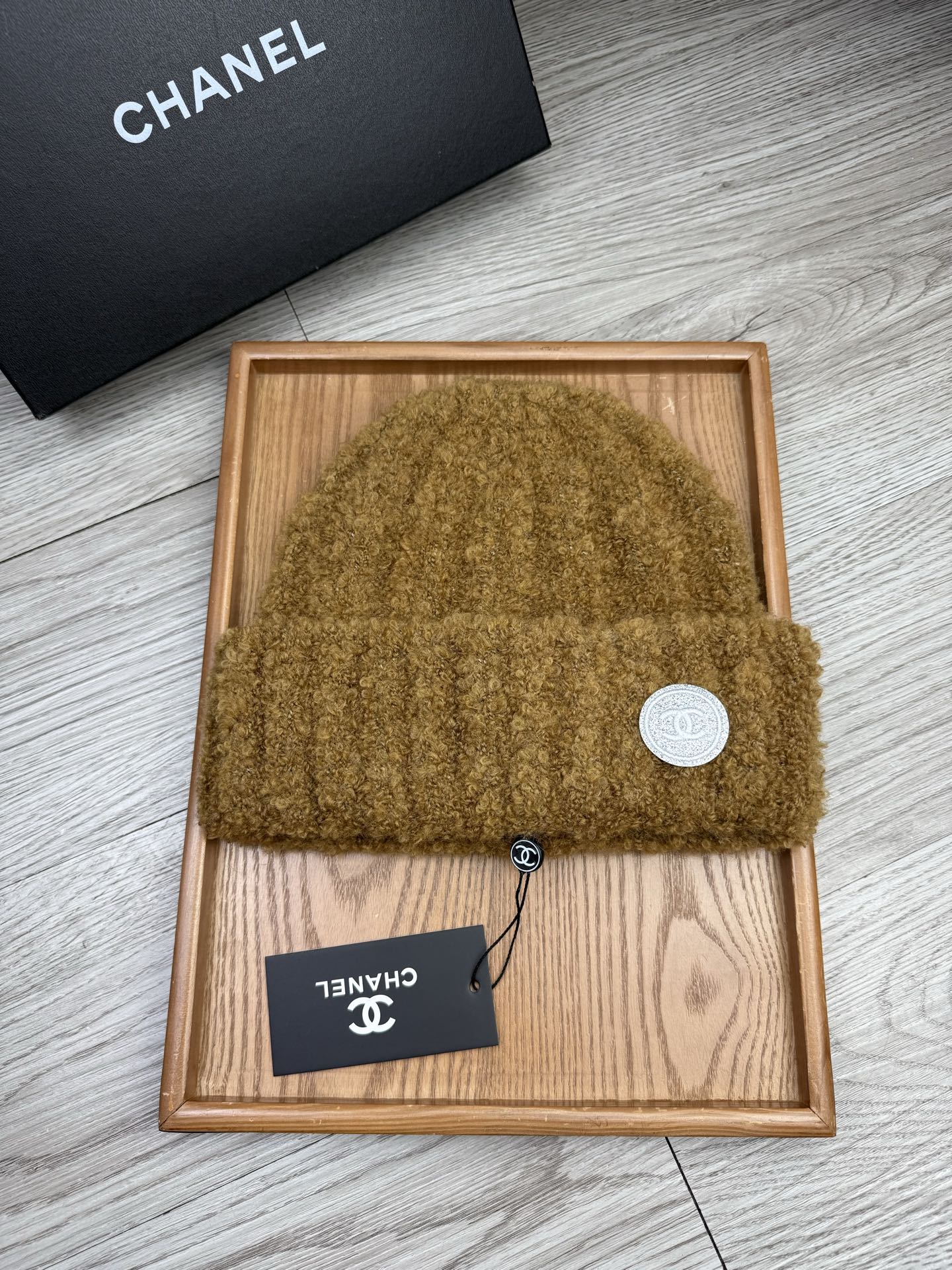 。C家。福利！【细毛线针织单帽】新款上架，特别实惠的一个系列帽子，面料：细毛线。密度紧致！毛线针织面料手