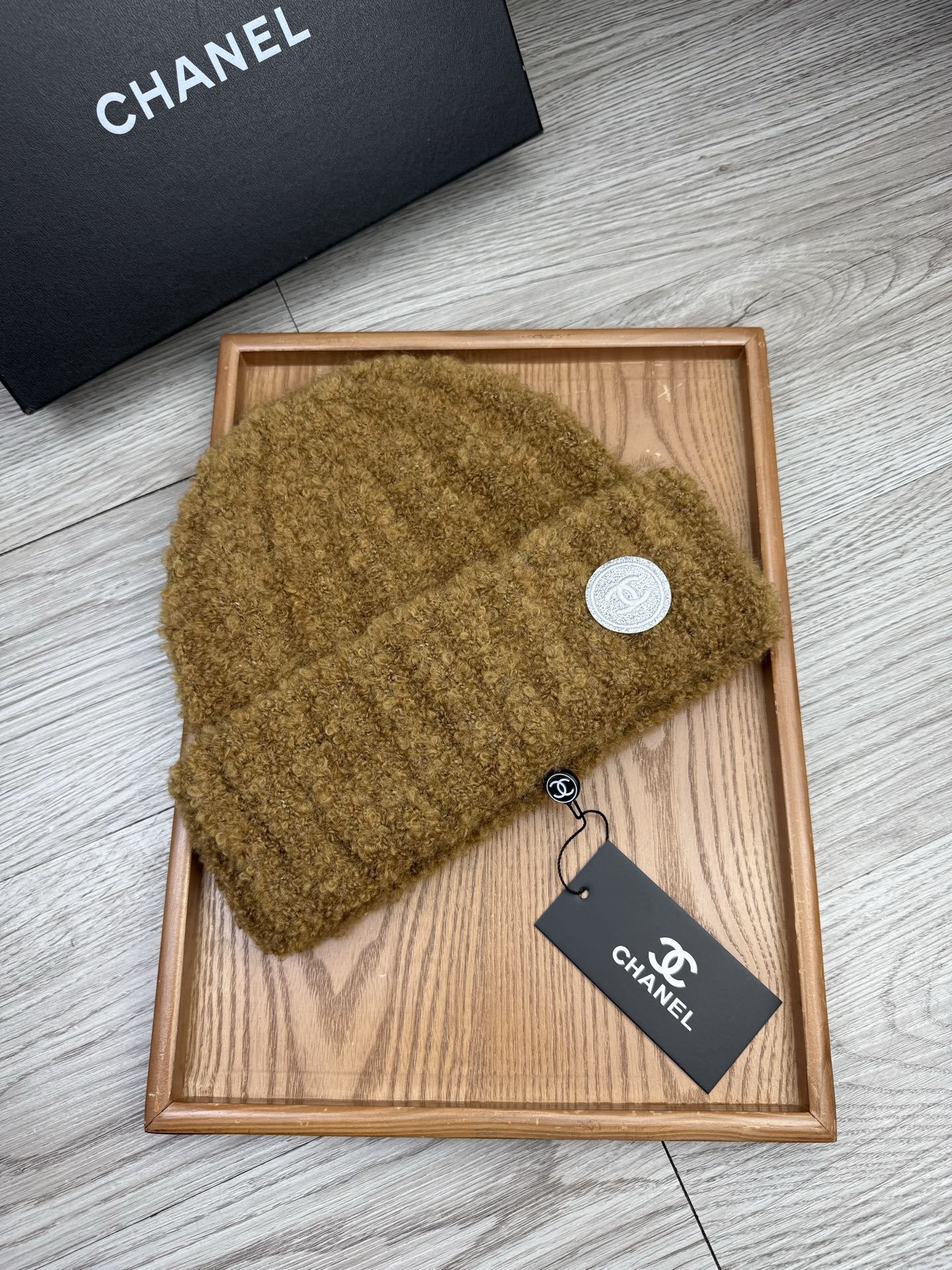 。C家。福利！【细毛线针织单帽】新款上架，特别实惠的一个系列帽子，面料：细毛线。密度紧致！毛线针织面料手