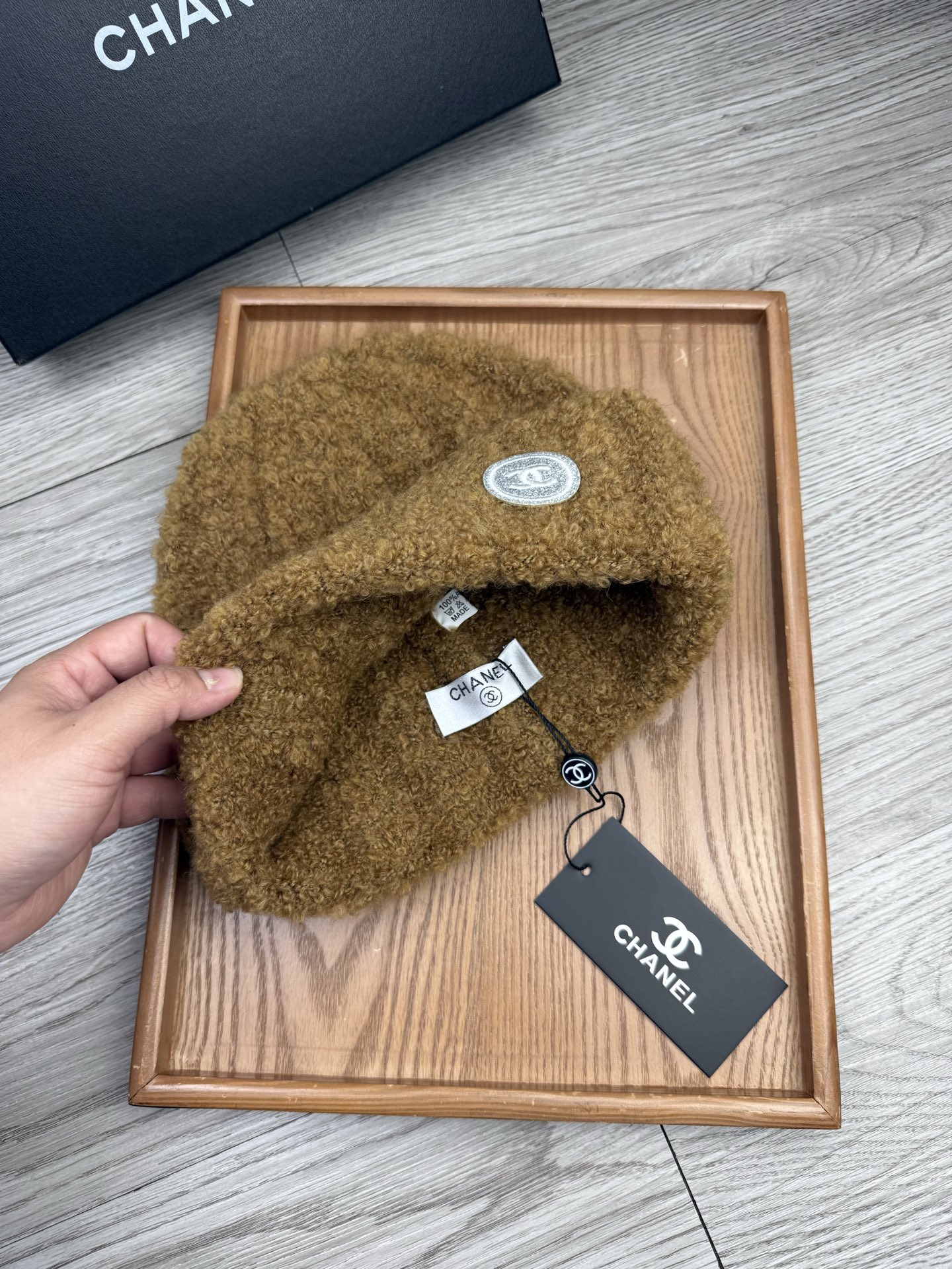 。C家。福利！【细毛线针织单帽】新款上架，特别实惠的一个系列帽子，面料：细毛线。密度紧致！毛线针织面料手