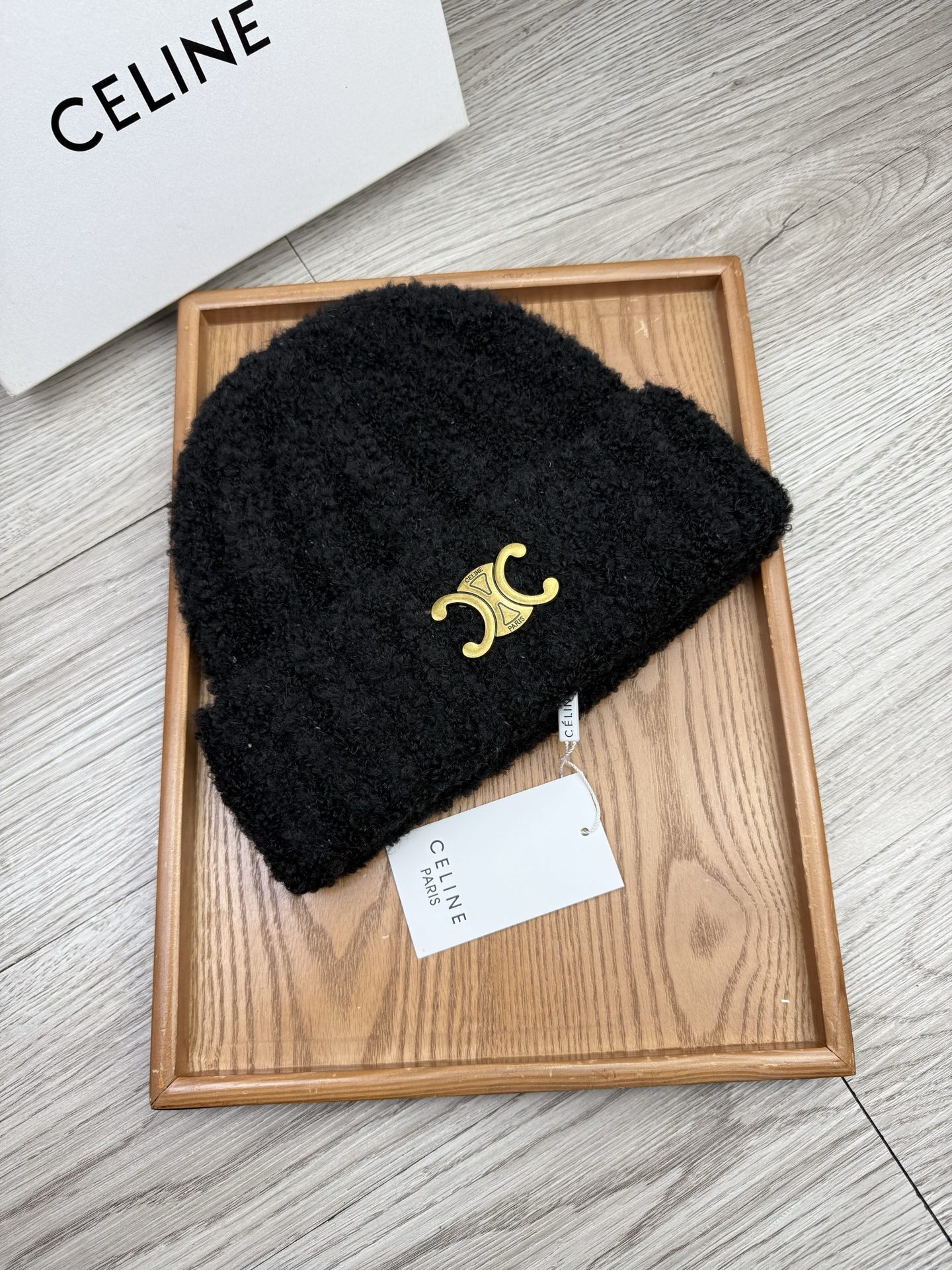 。赛琳。福利！【细毛线针织单帽】新款上架，特别实惠的一个系列帽子，面料：细毛线。密度紧致！毛线针织面料手