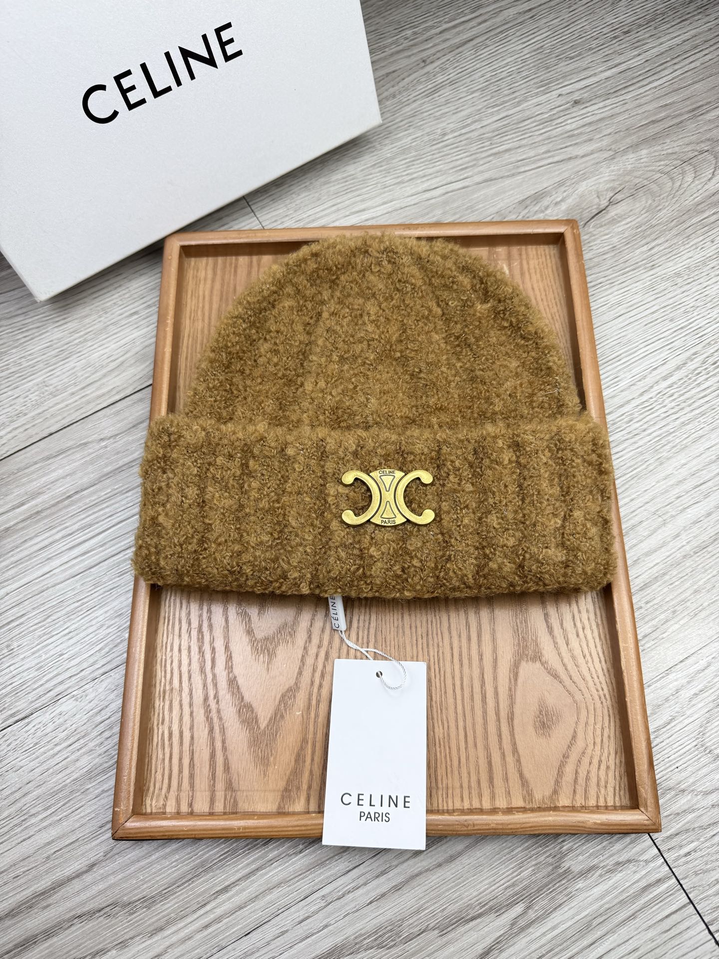 。赛琳。福利！【细毛线针织单帽】新款上架，特别实惠的一个系列帽子，面料：细毛线。密度紧致！毛线针织面料手