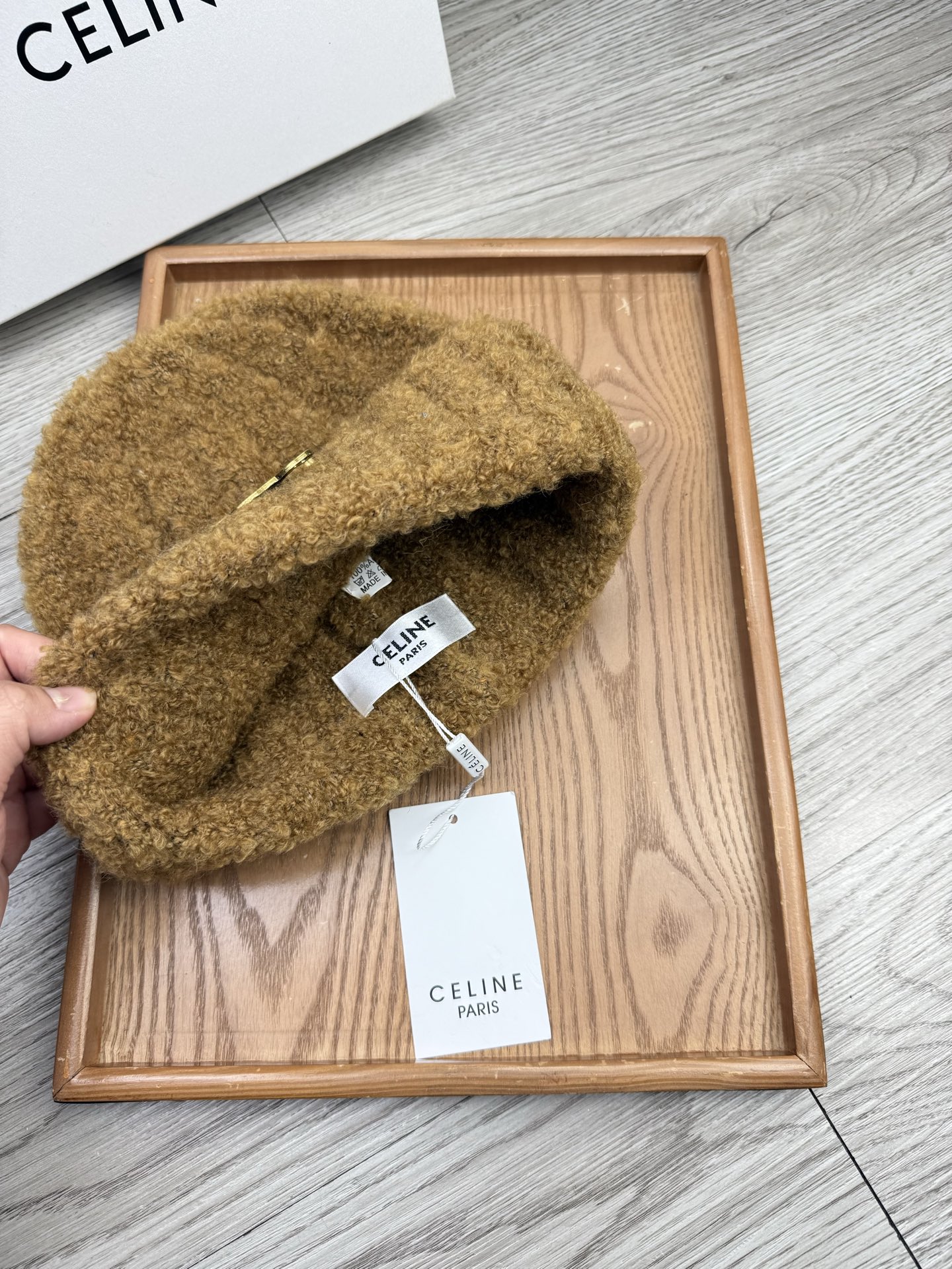 。赛琳。福利！【细毛线针织单帽】新款上架，特别实惠的一个系列帽子，面料：细毛线。密度紧致！毛线针织面料手