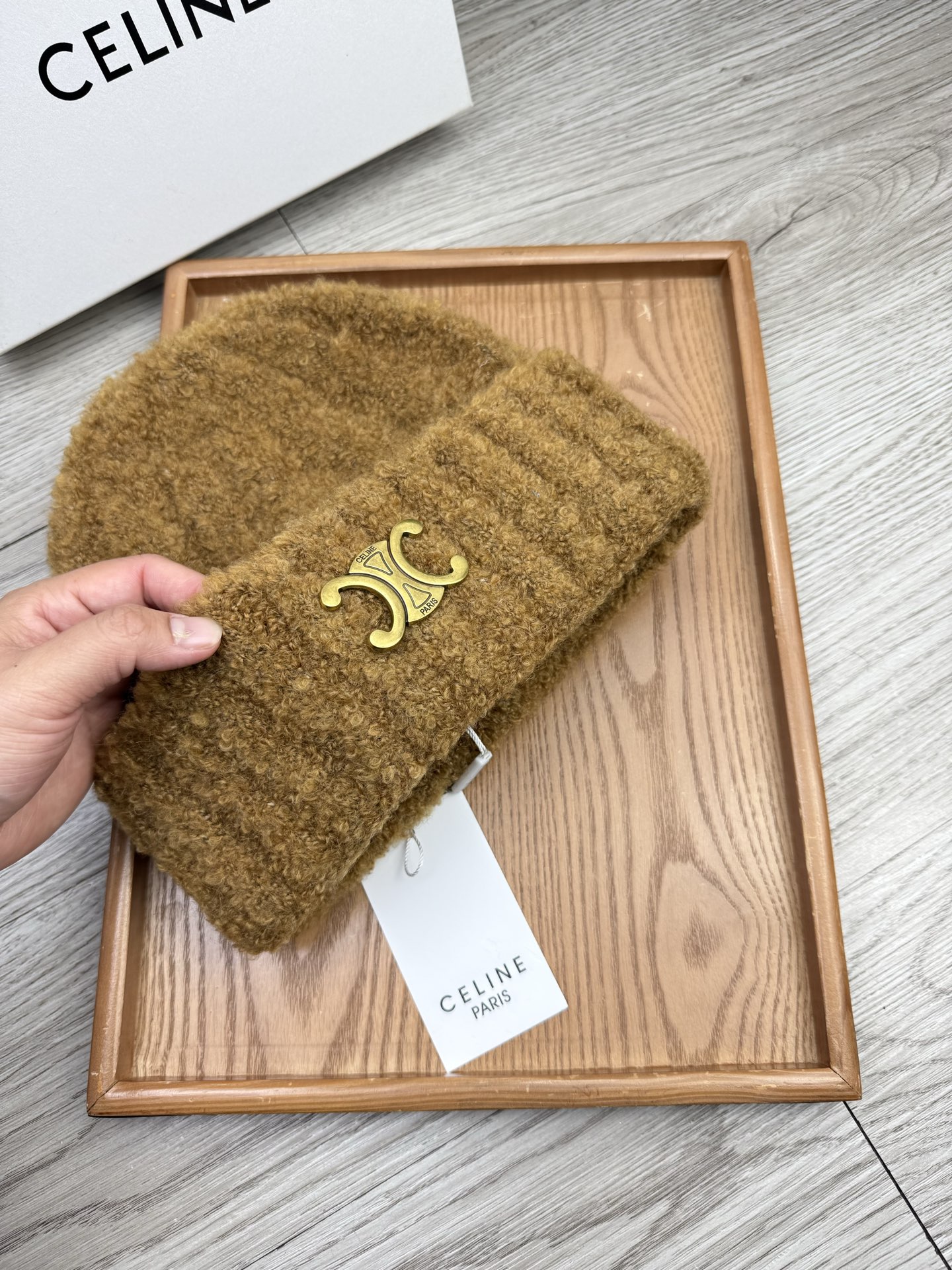 。赛琳。福利！【细毛线针织单帽】新款上架，特别实惠的一个系列帽子，面料：细毛线。密度紧致！毛线针织面料手