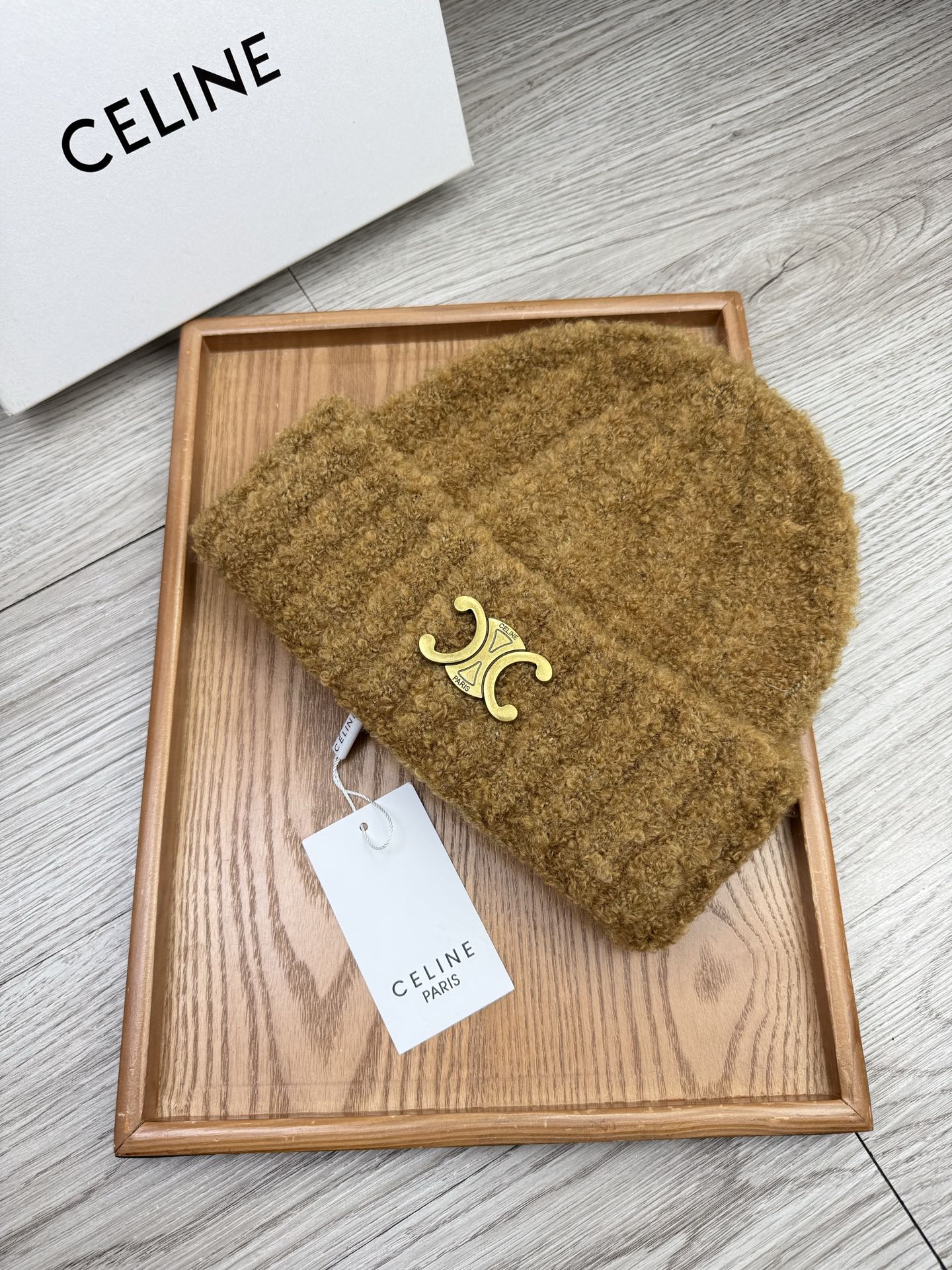 。赛琳。福利！【细毛线针织单帽】新款上架，特别实惠的一个系列帽子，面料：细毛线。密度紧致！毛线针织面料手