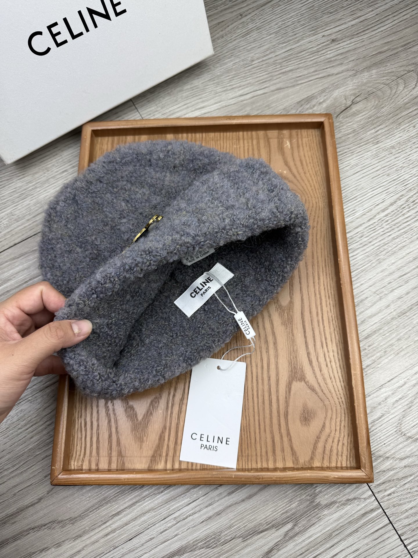 。赛琳。福利！【细毛线针织单帽】新款上架，特别实惠的一个系列帽子，面料：细毛线。密度紧致！毛线针织面料手