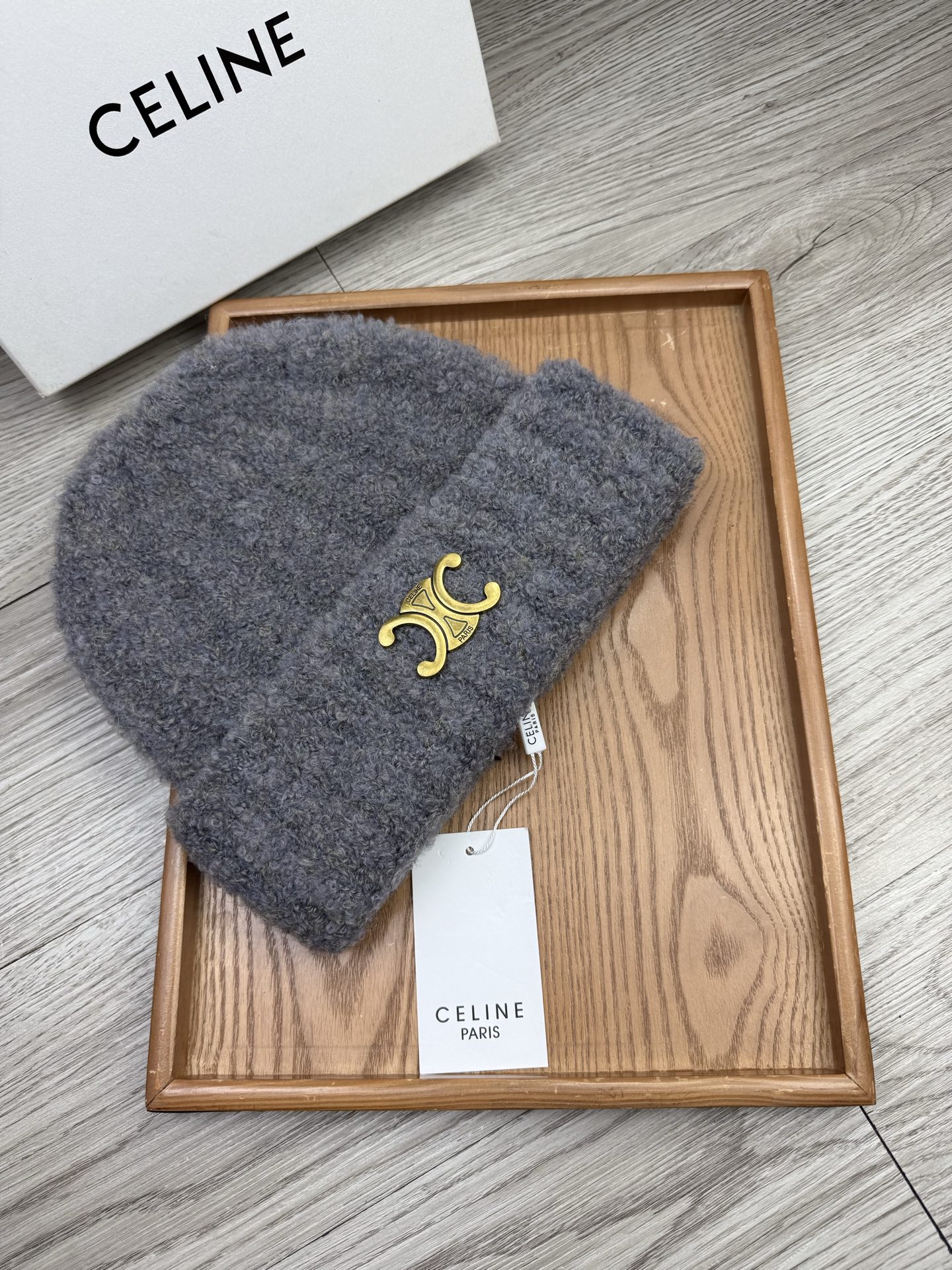 。赛琳。福利！【细毛线针织单帽】新款上架，特别实惠的一个系列帽子，面料：细毛线。密度紧致！毛线针织面料手