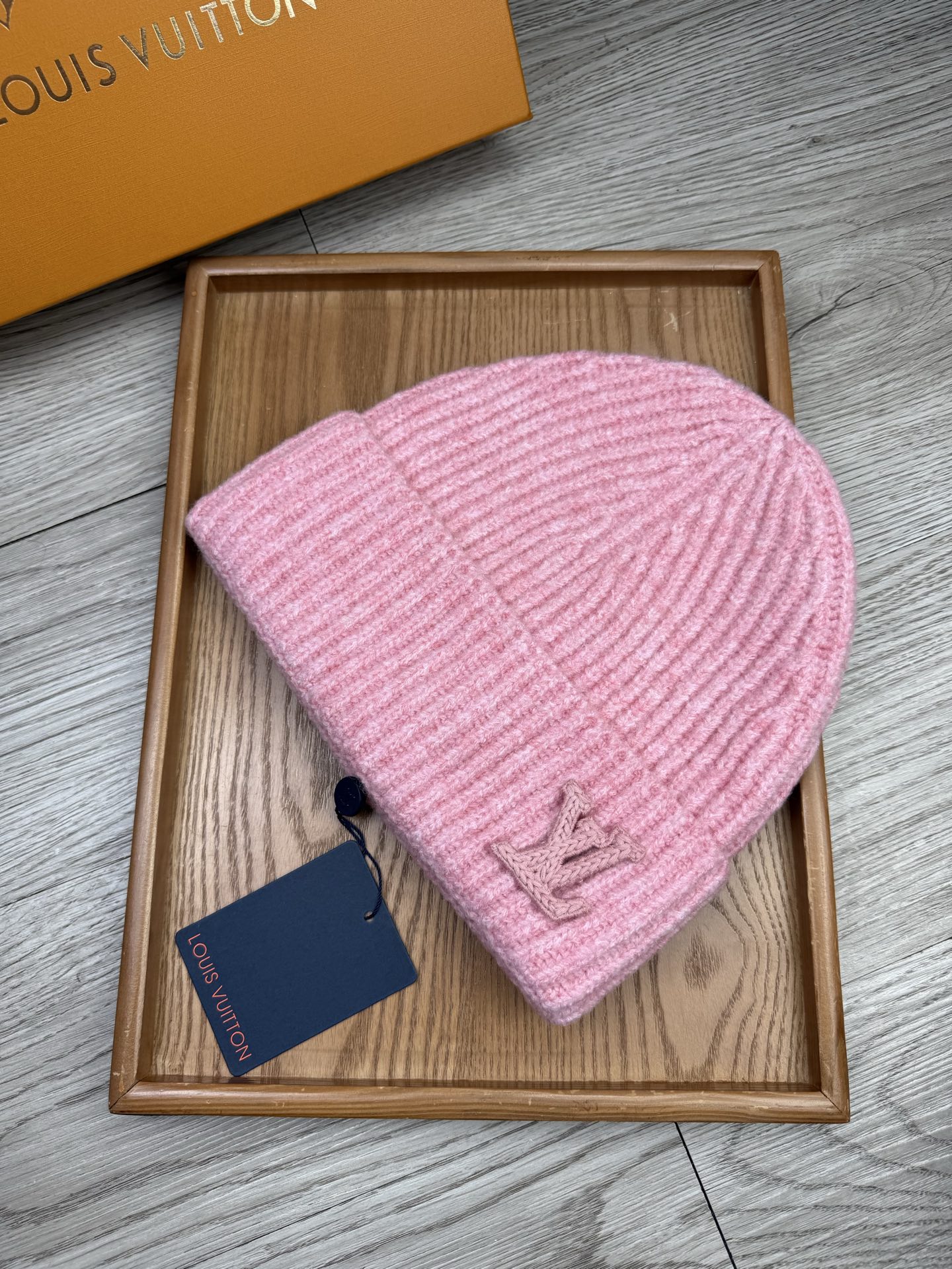 。L家。福利！【细毛线针织单帽】新款上架，特别实惠的一个系列帽子，面料：细毛线。密度紧致！毛线针织面料手