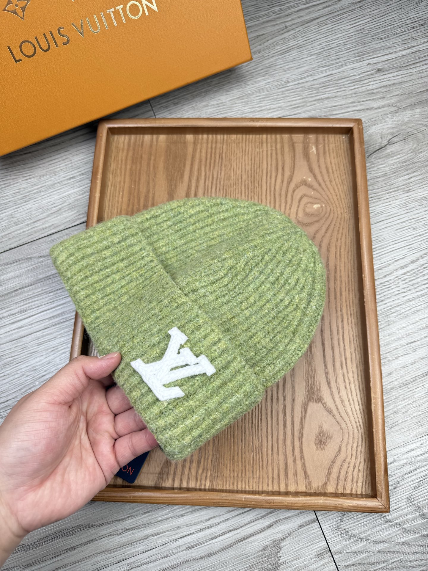 。L家。福利！【细毛线针织单帽】新款上架，特别实惠的一个系列帽子，面料：细毛线。密度紧致！毛线针织面料手