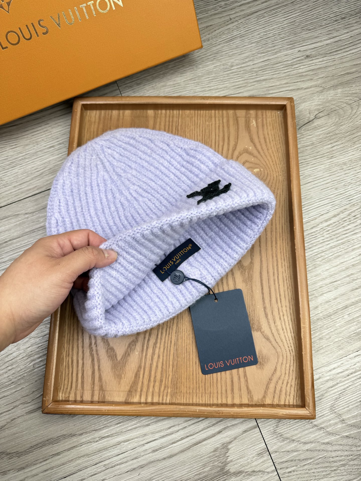 。L家。福利！【细毛线针织单帽】新款上架，特别实惠的一个系列帽子，面料：细毛线。密度紧致！毛线针织面料手