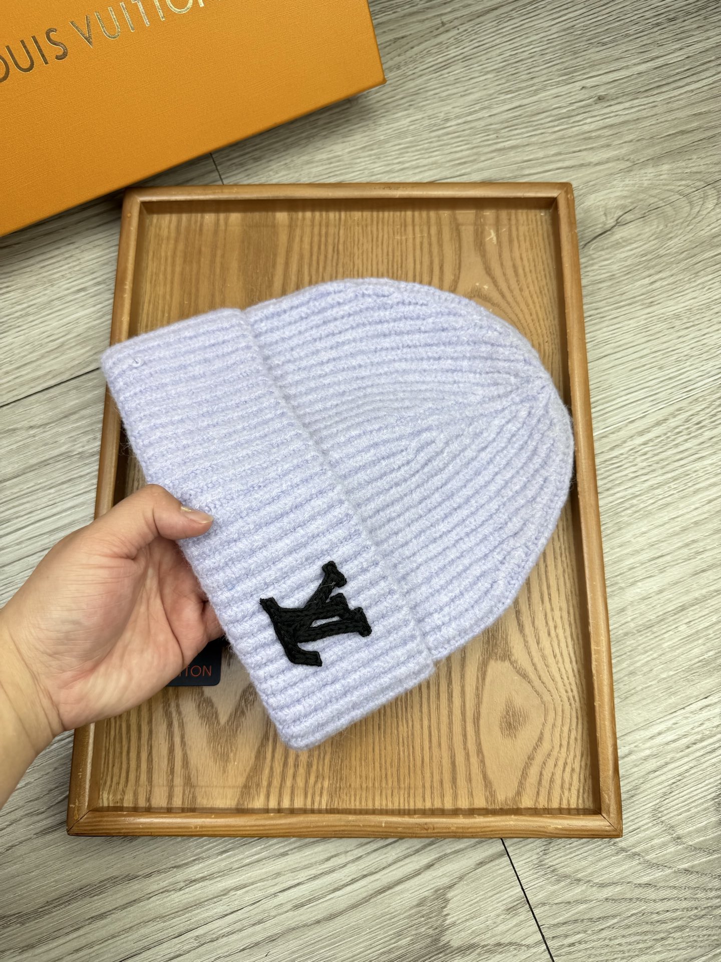 。L家。福利！【细毛线针织单帽】新款上架，特别实惠的一个系列帽子，面料：细毛线。密度紧致！毛线针织面料手