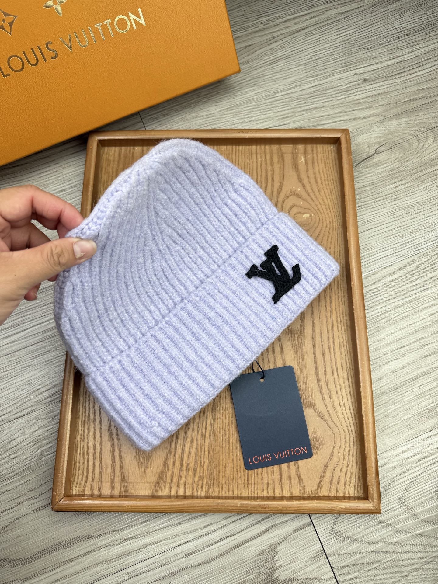 。L家。福利！【细毛线针织单帽】新款上架，特别实惠的一个系列帽子，面料：细毛线。密度紧致！毛线针织面料手