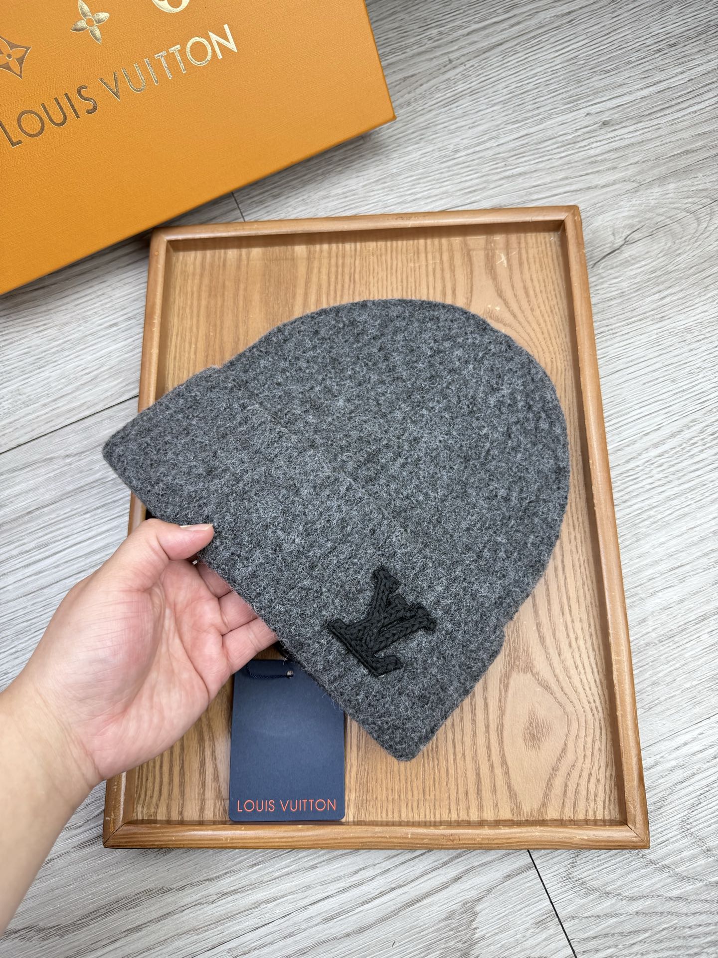 。L家。福利！【细毛线针织单帽】新款上架，特别实惠的一个系列帽子，面料：细毛线。密度紧致！毛线针织面料手