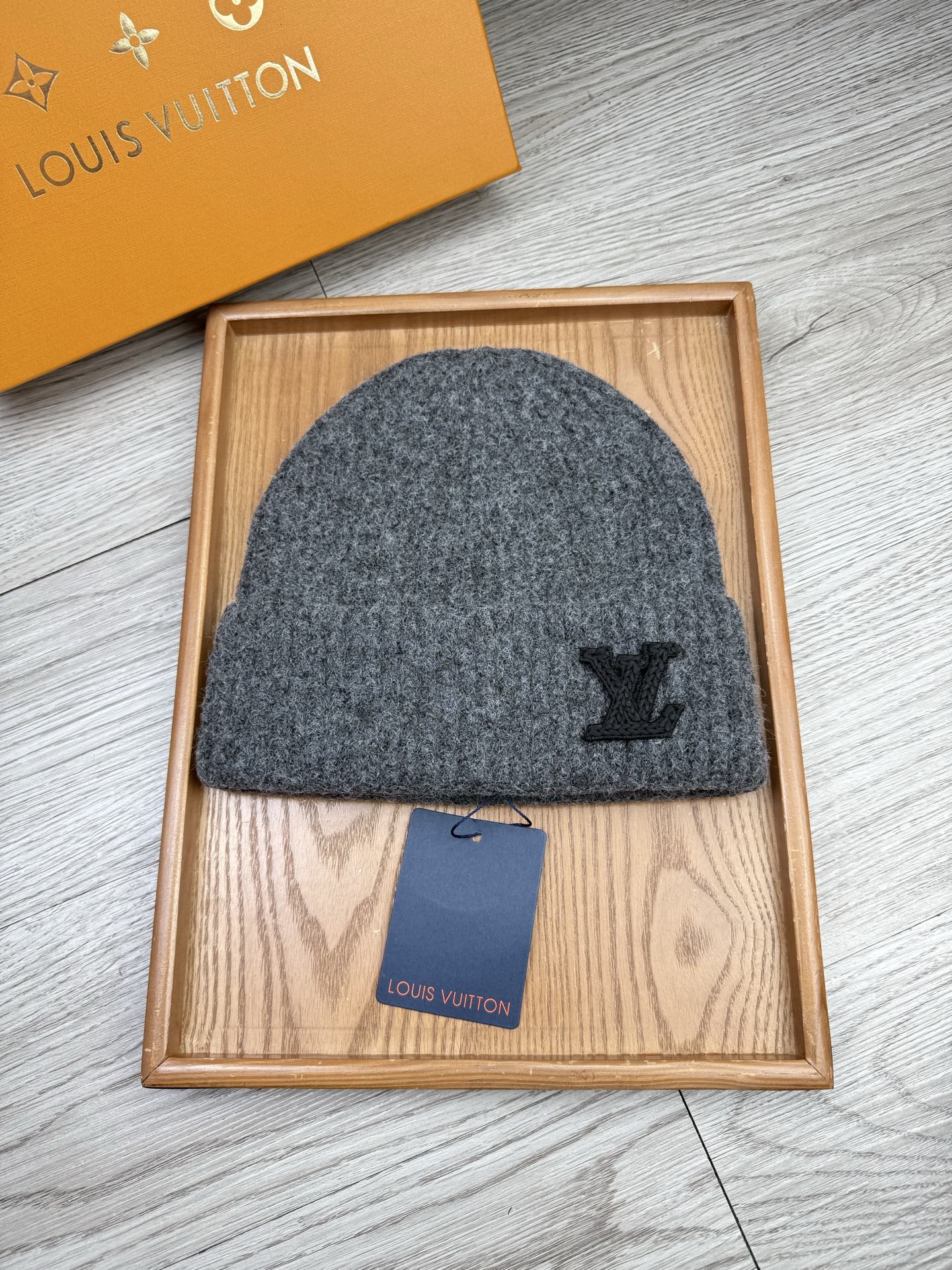 。L家。福利！【细毛线针织单帽】新款上架，特别实惠的一个系列帽子，面料：细毛线。密度紧致！毛线针织面料手