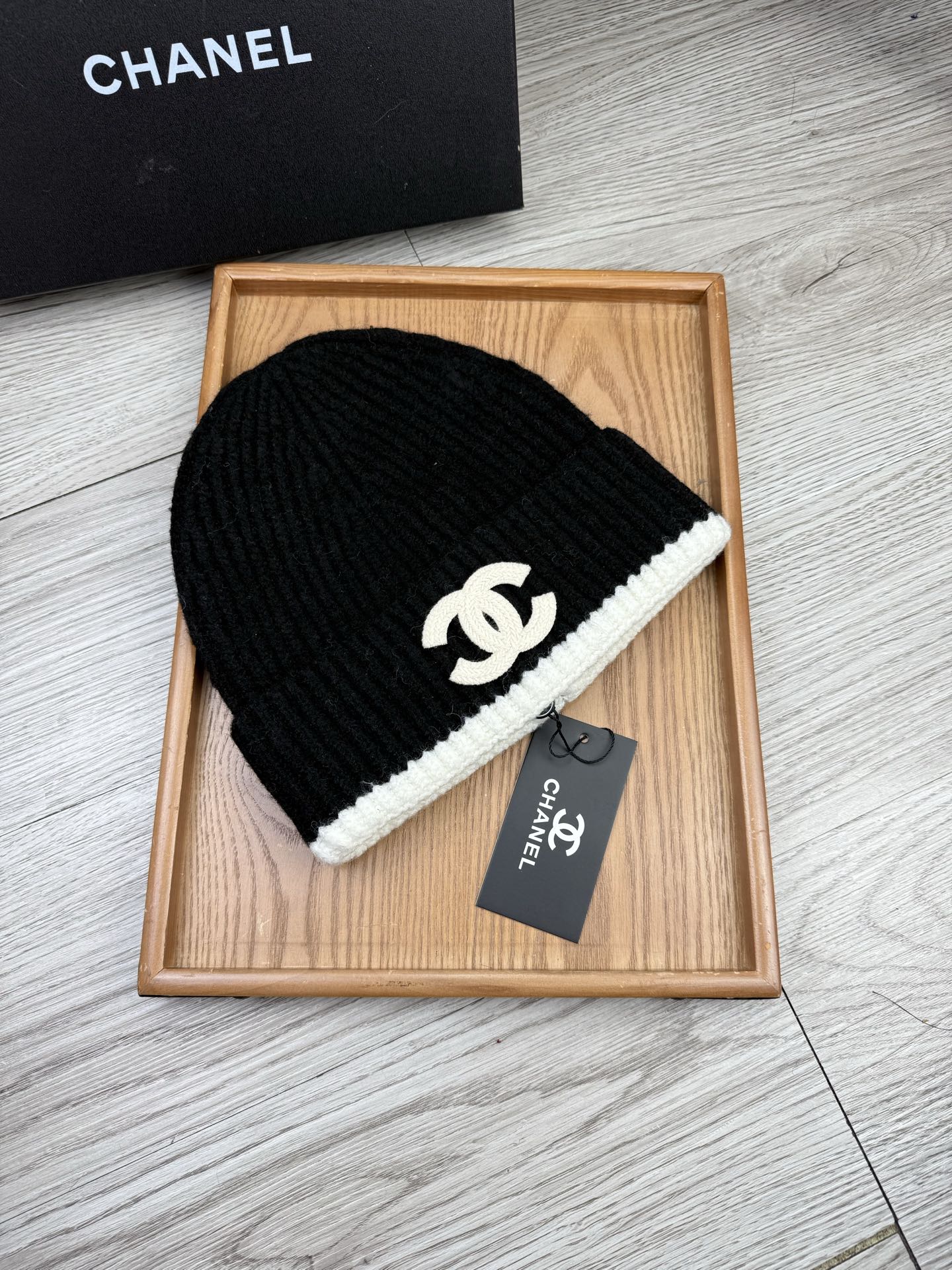 。C家。福利！【细毛线针织单帽】新款上架，特别实惠的一个系列帽子，面料：细毛线。密度紧致！毛线针织面料手