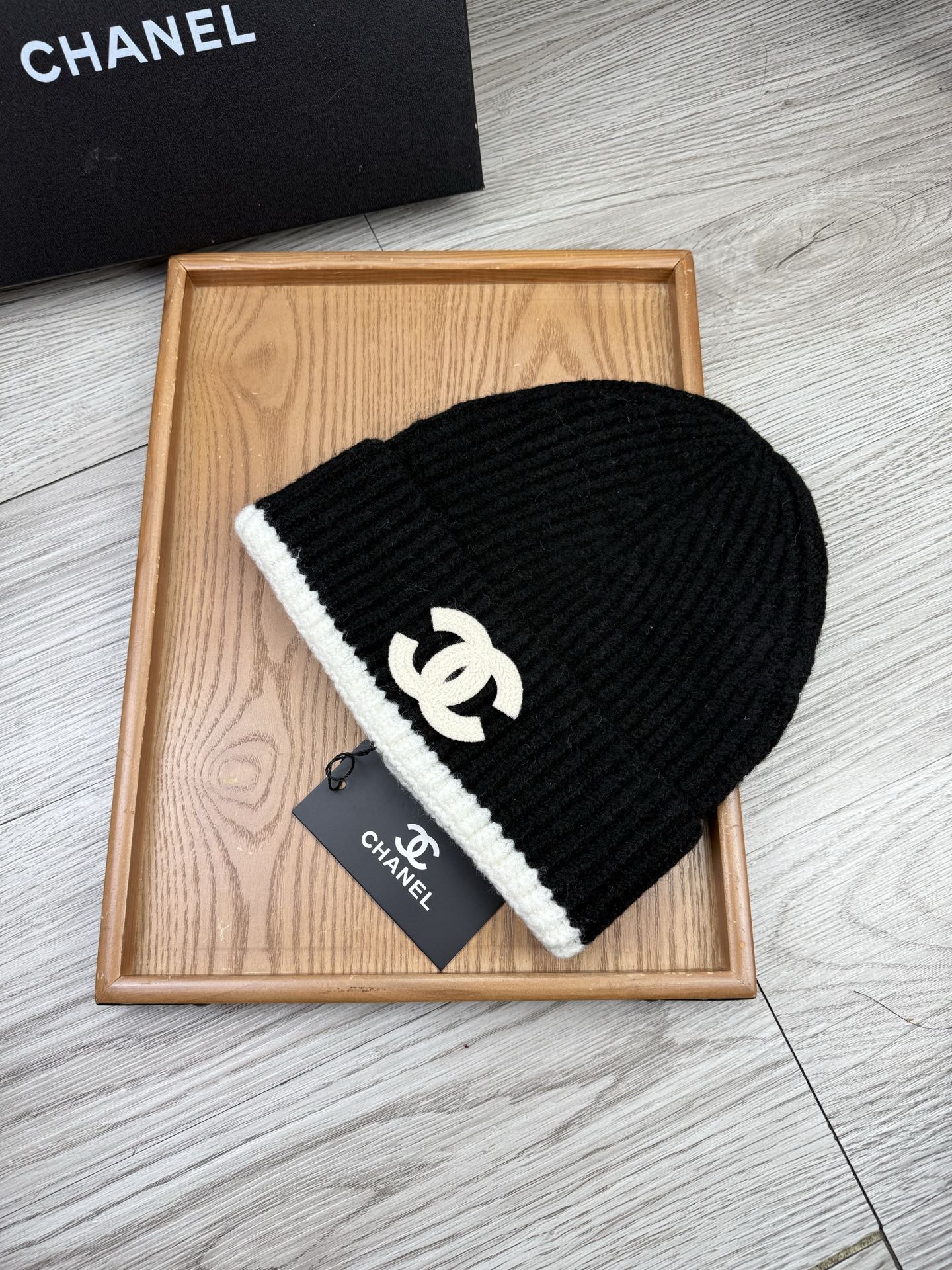 。C家。福利！【细毛线针织单帽】新款上架，特别实惠的一个系列帽子，面料：细毛线。密度紧致！毛线针织面料手