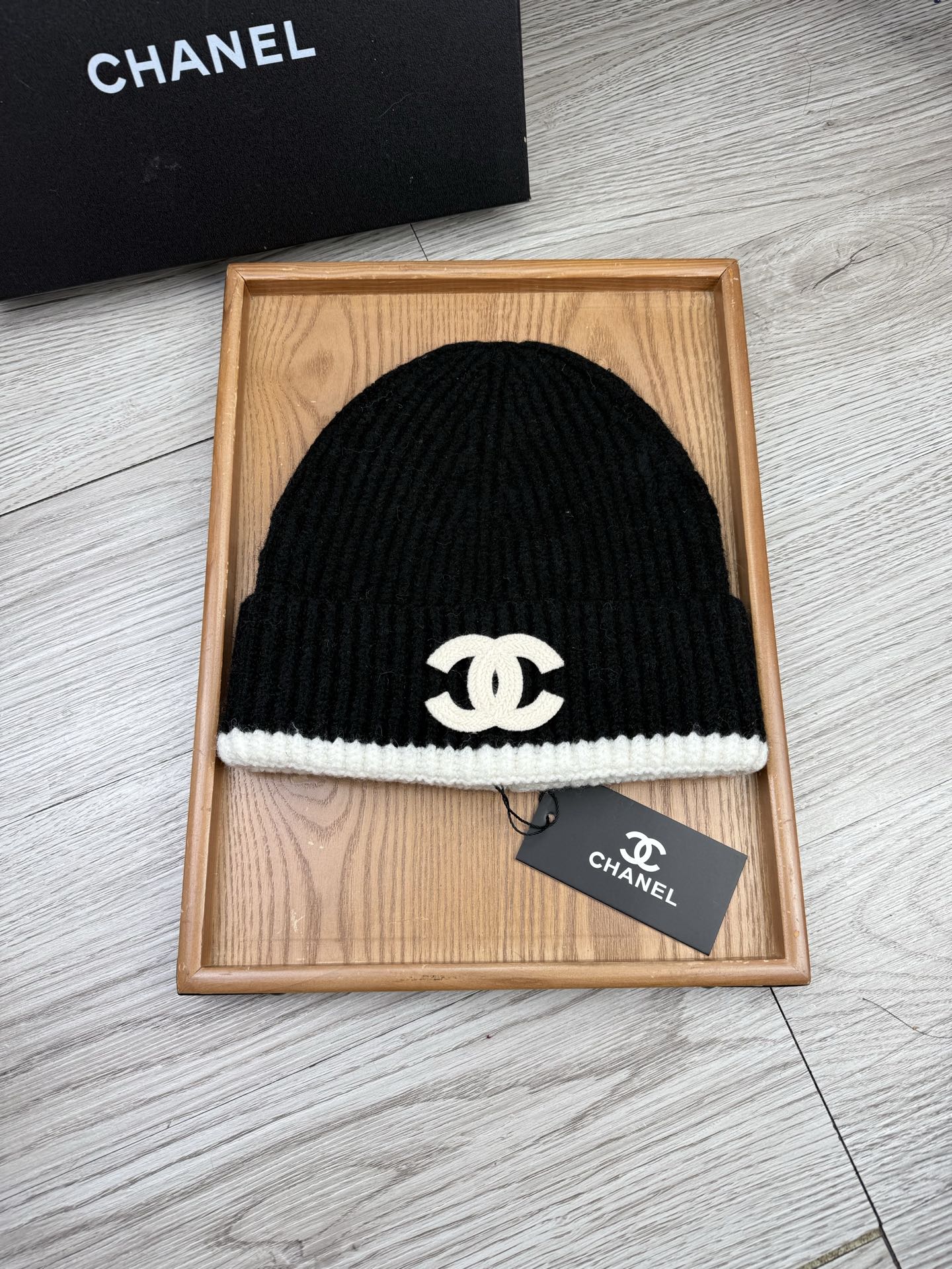 。C家。福利！【细毛线针织单帽】新款上架，特别实惠的一个系列帽子，面料：细毛线。密度紧致！毛线针织面料手