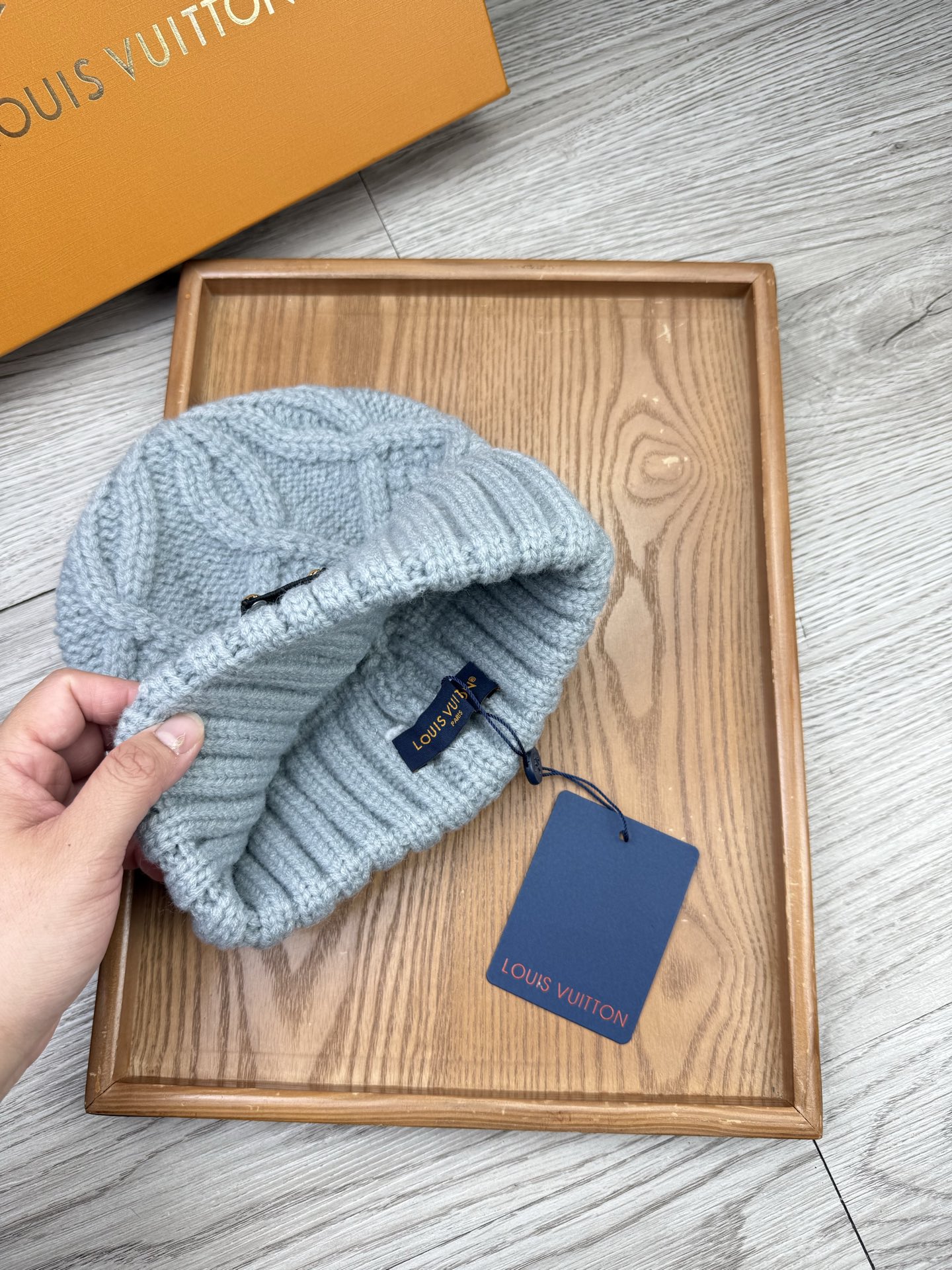 。L家。福利！【细毛线针织单帽】新款上架，特别实惠的一个系列帽子，面料：细毛线。密度紧致！毛线针织面料手