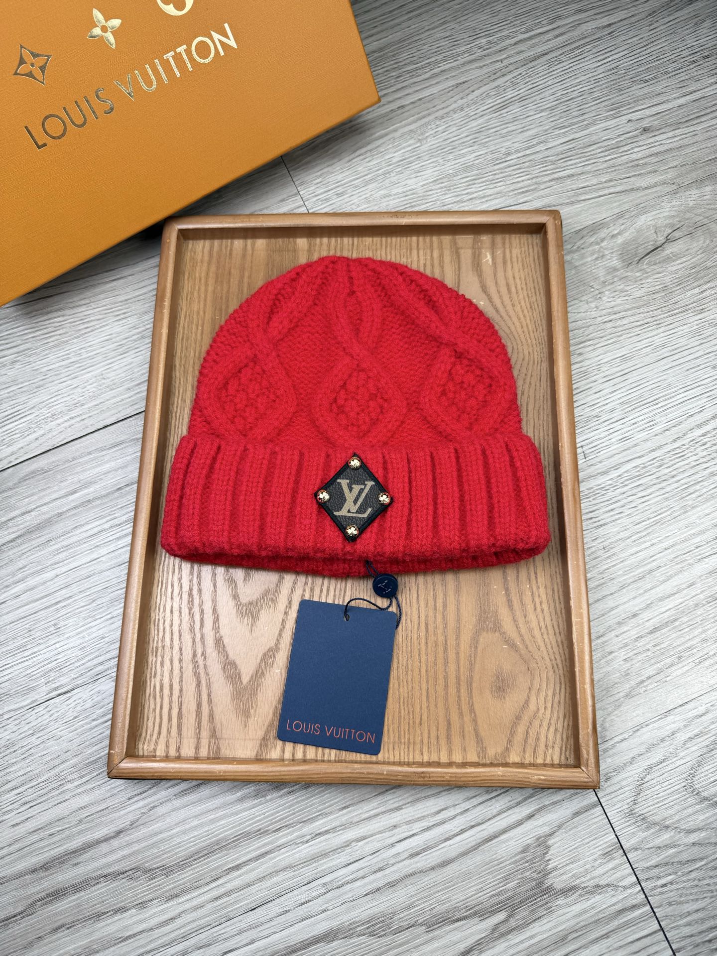 。L家。福利！【细毛线针织单帽】新款上架，特别实惠的一个系列帽子，面料：细毛线。密度紧致！毛线针织面料手