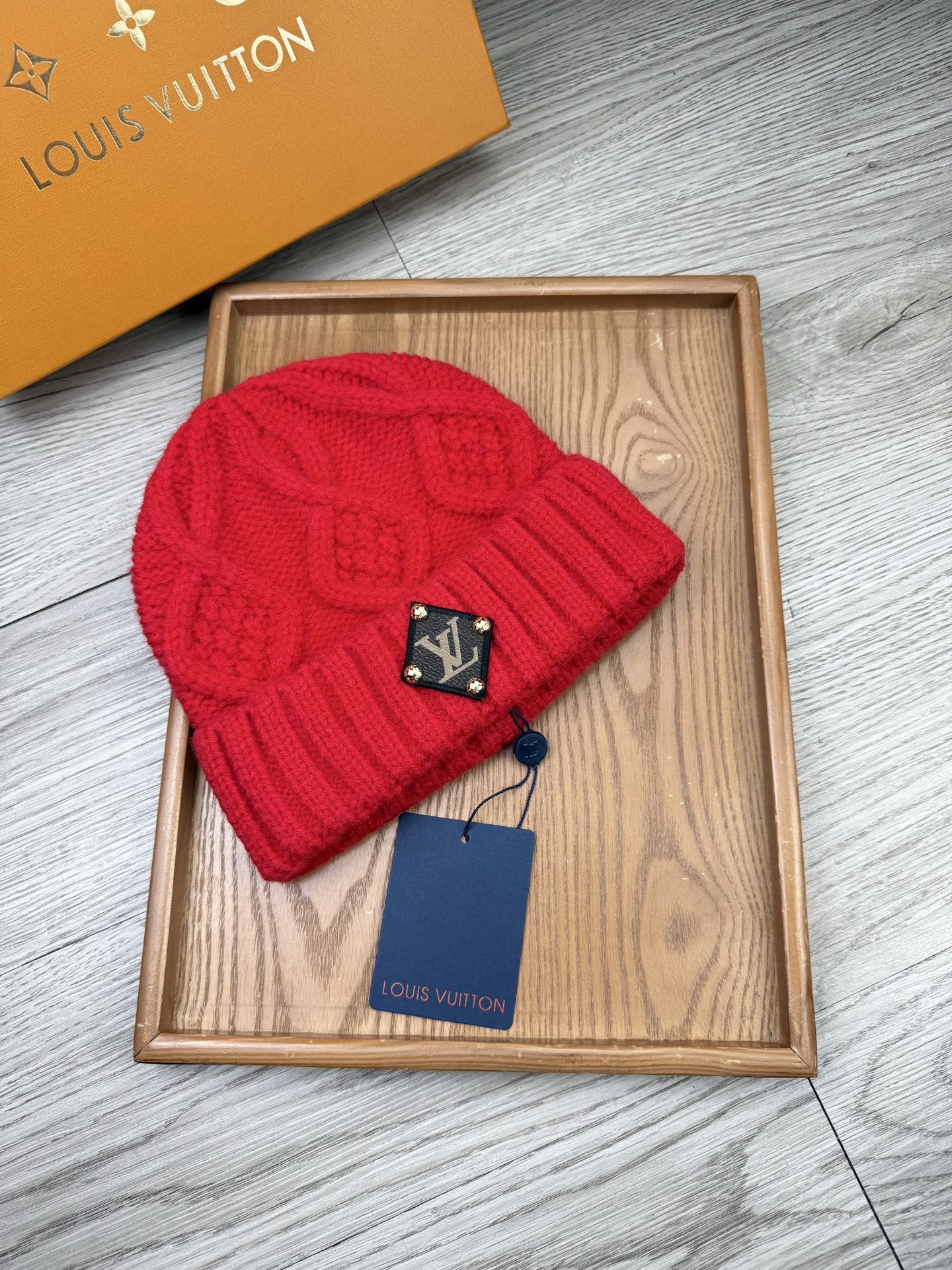 。L家。福利！【细毛线针织单帽】新款上架，特别实惠的一个系列帽子，面料：细毛线。密度紧致！毛线针织面料手