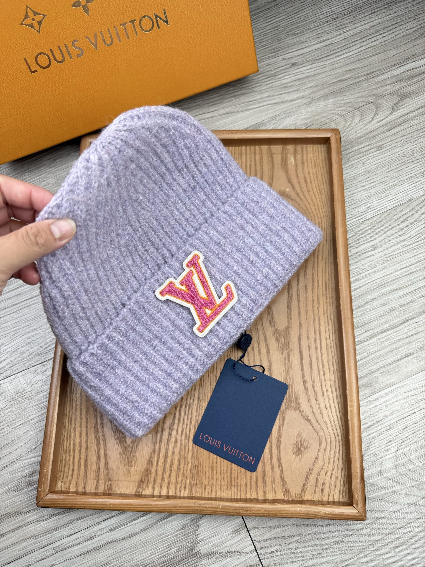 。L家。福利！【细毛线针织单帽】新款上架，特别实惠的一个系列帽子，面料：细毛线。密度紧致！毛线针织面料手